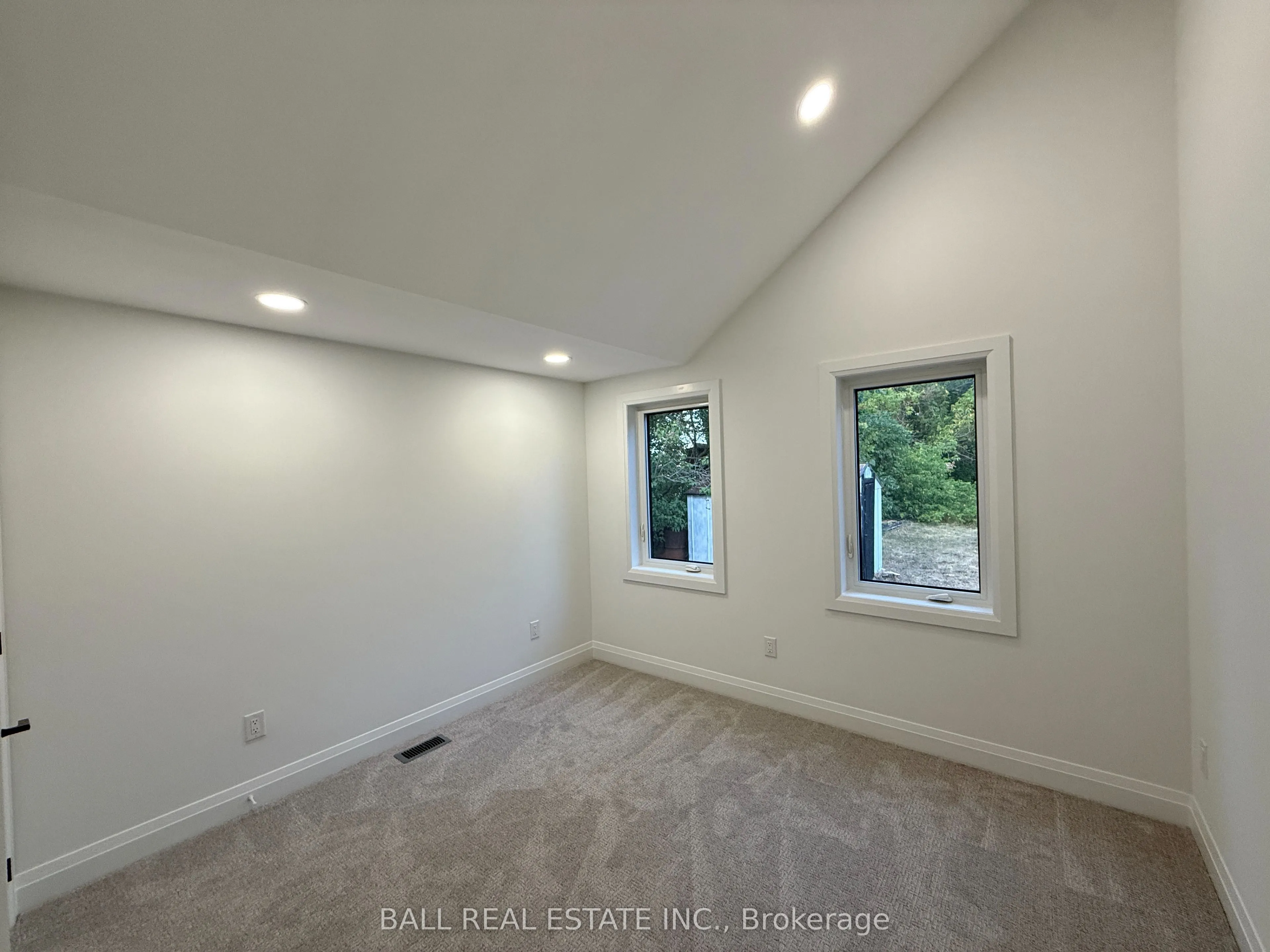 34 Concession Street