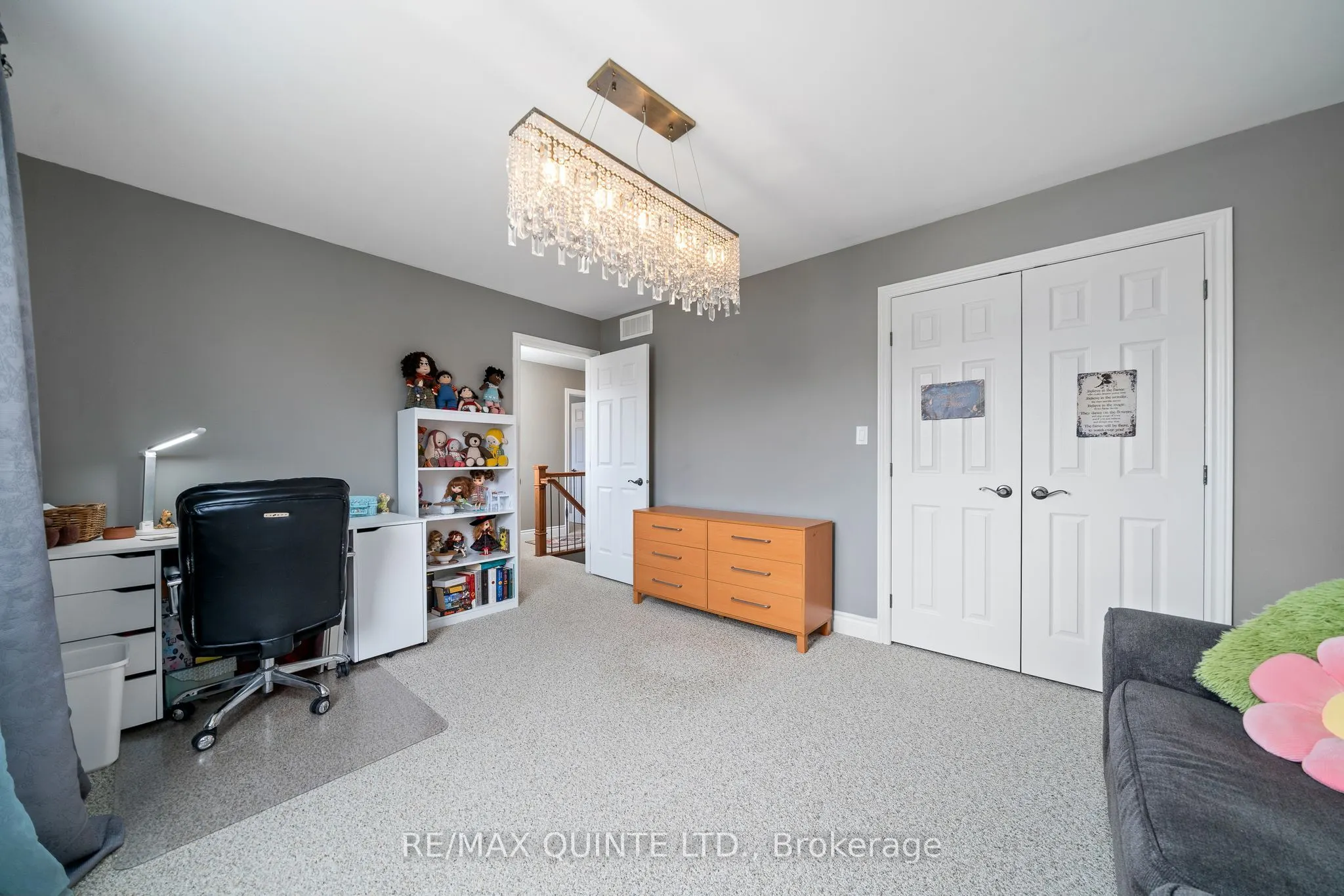 10 Meagher Place