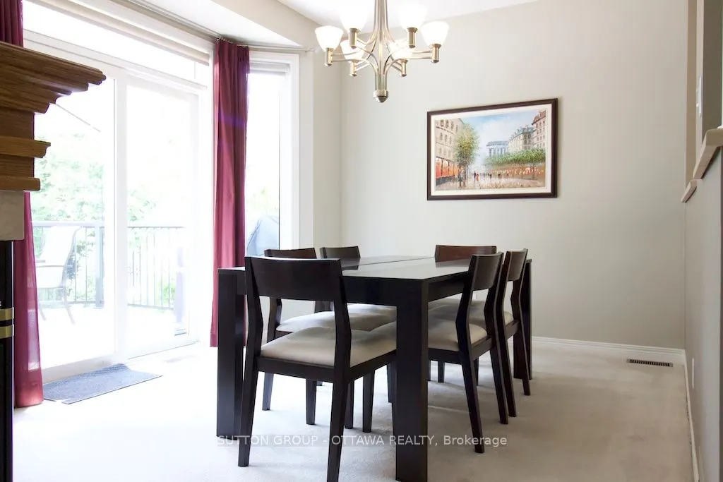 18 Sirocco Crescent