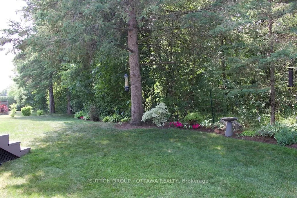 18 Sirocco Crescent