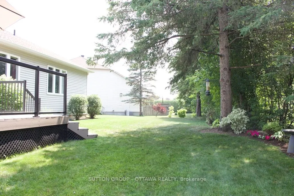 18 Sirocco Crescent