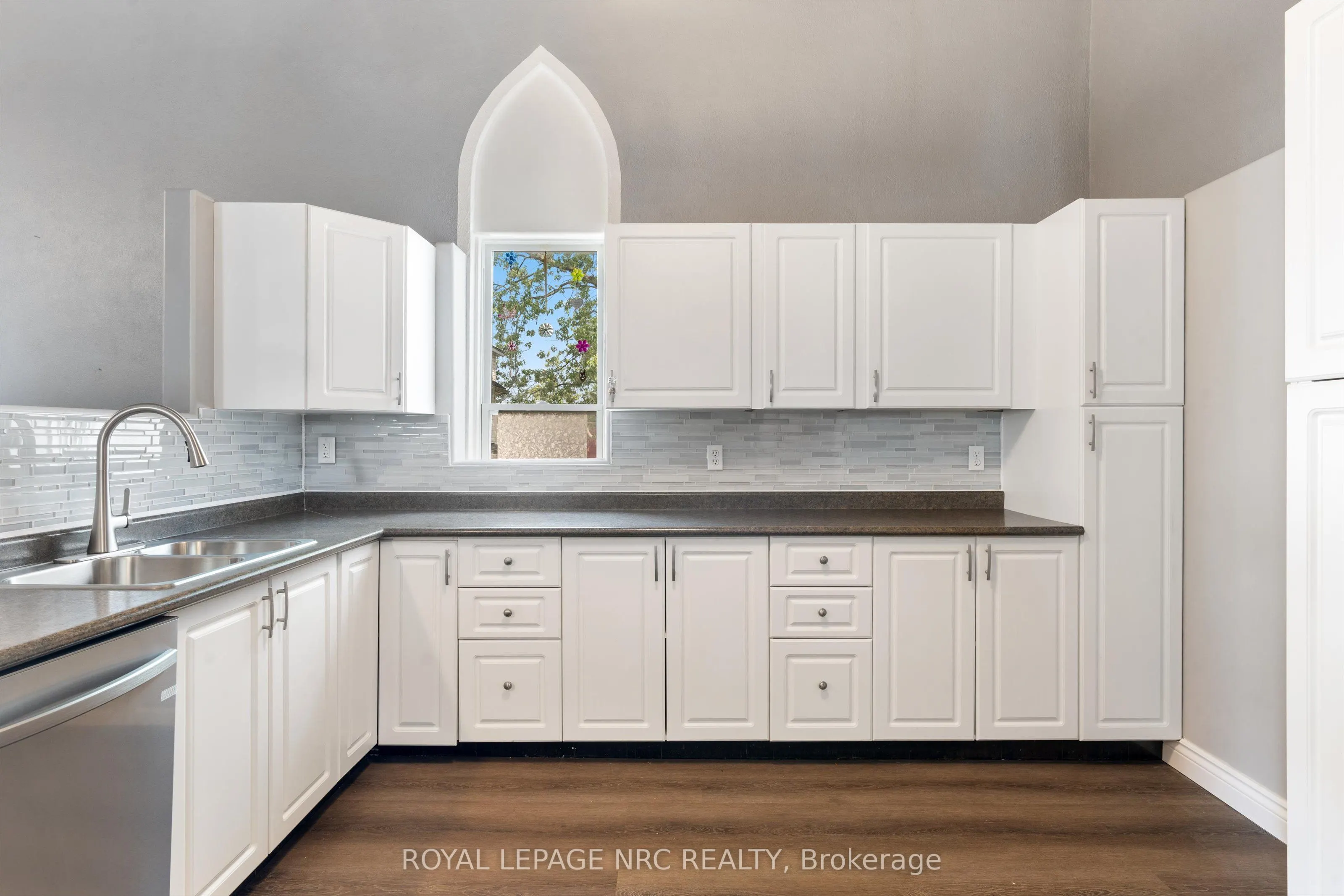 2494 Stevensville Road