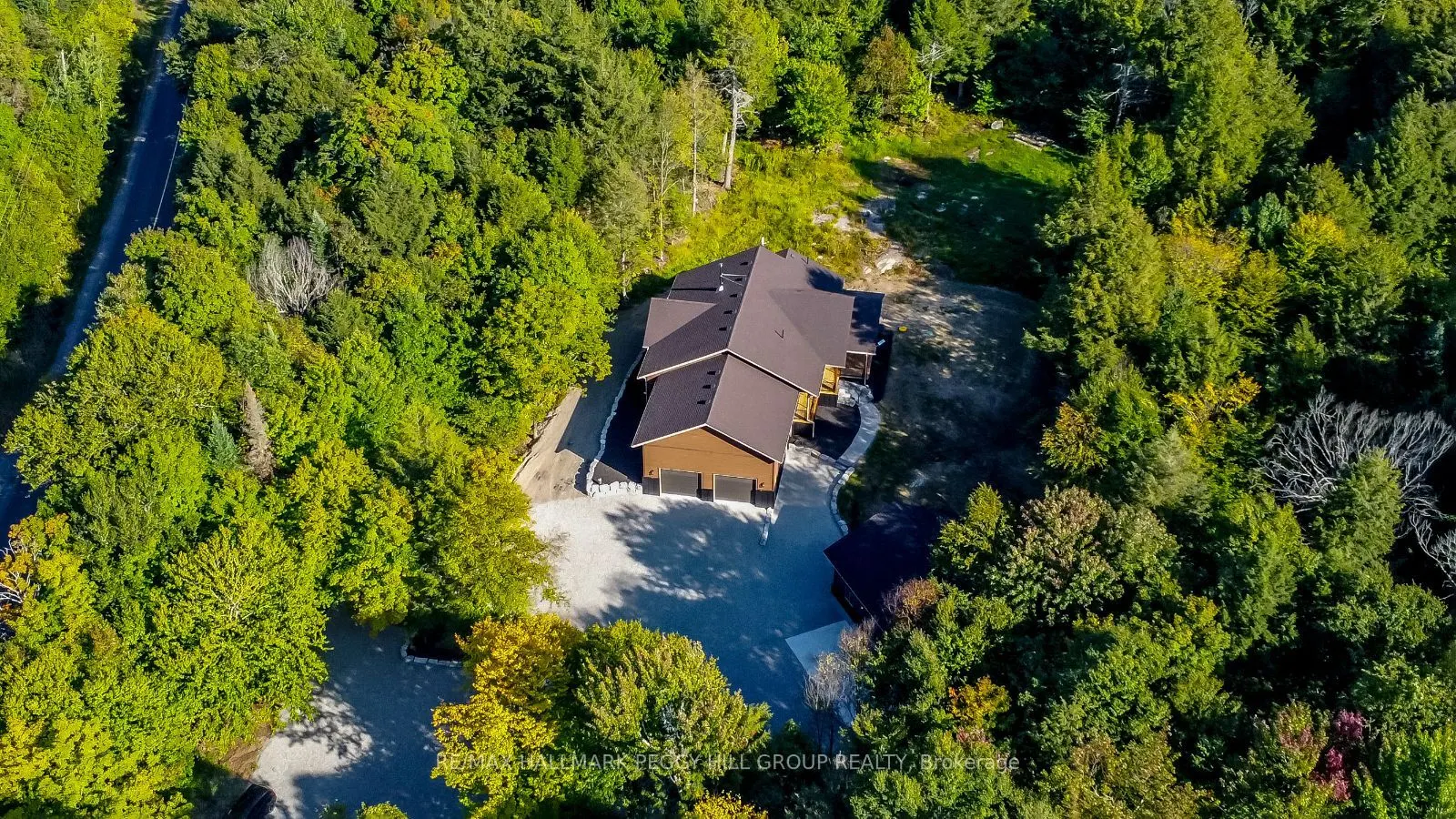 4571 Aspdin Road