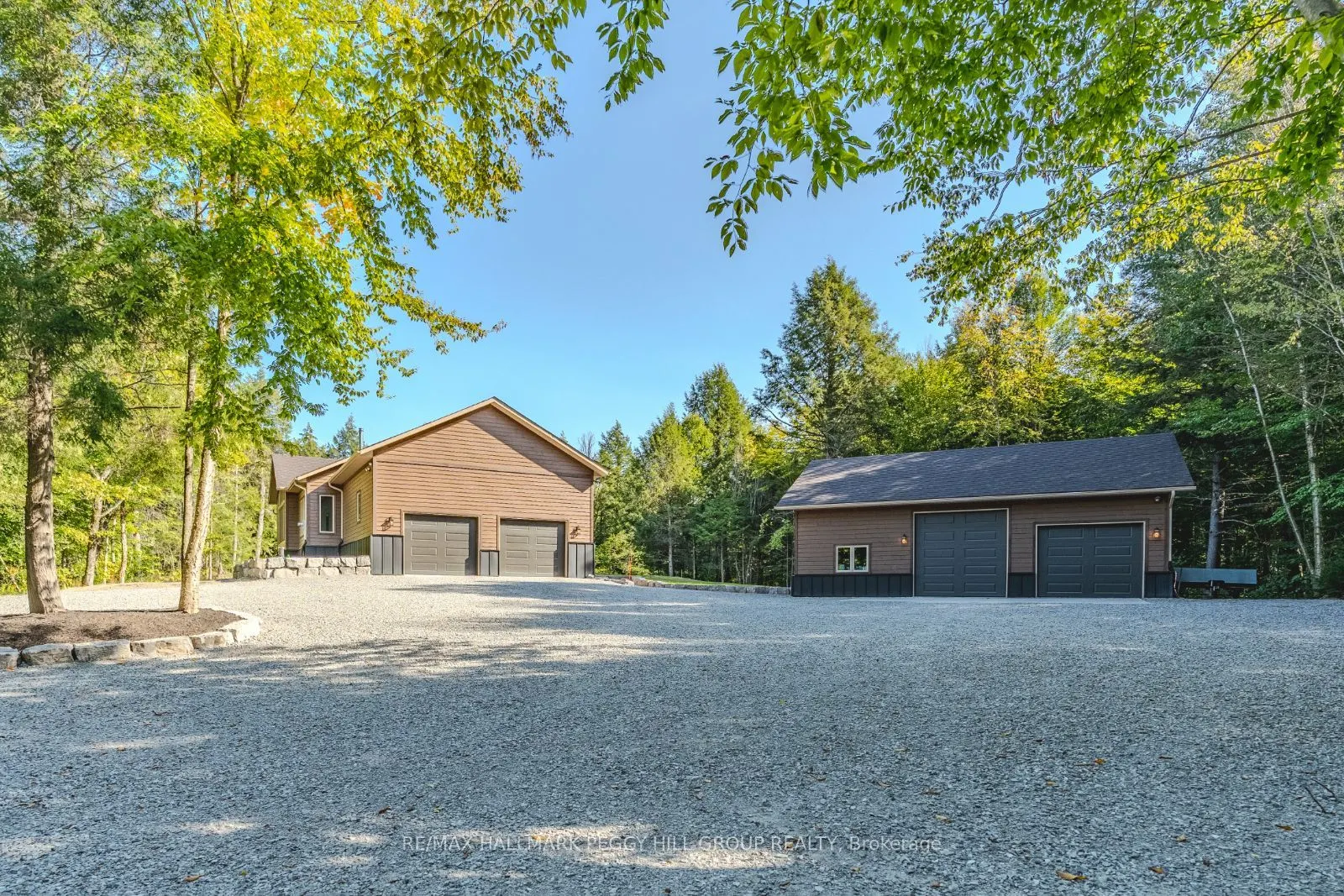 4571 Aspdin Road