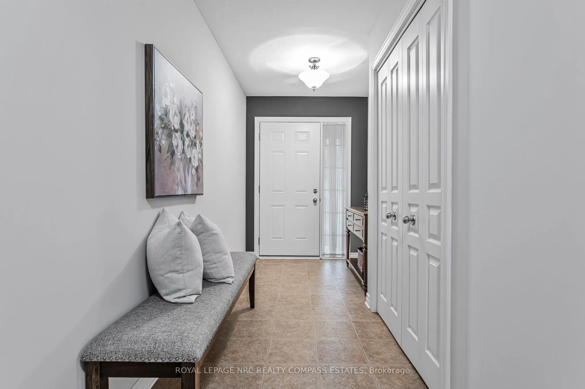 605 Welland Avenue, #48