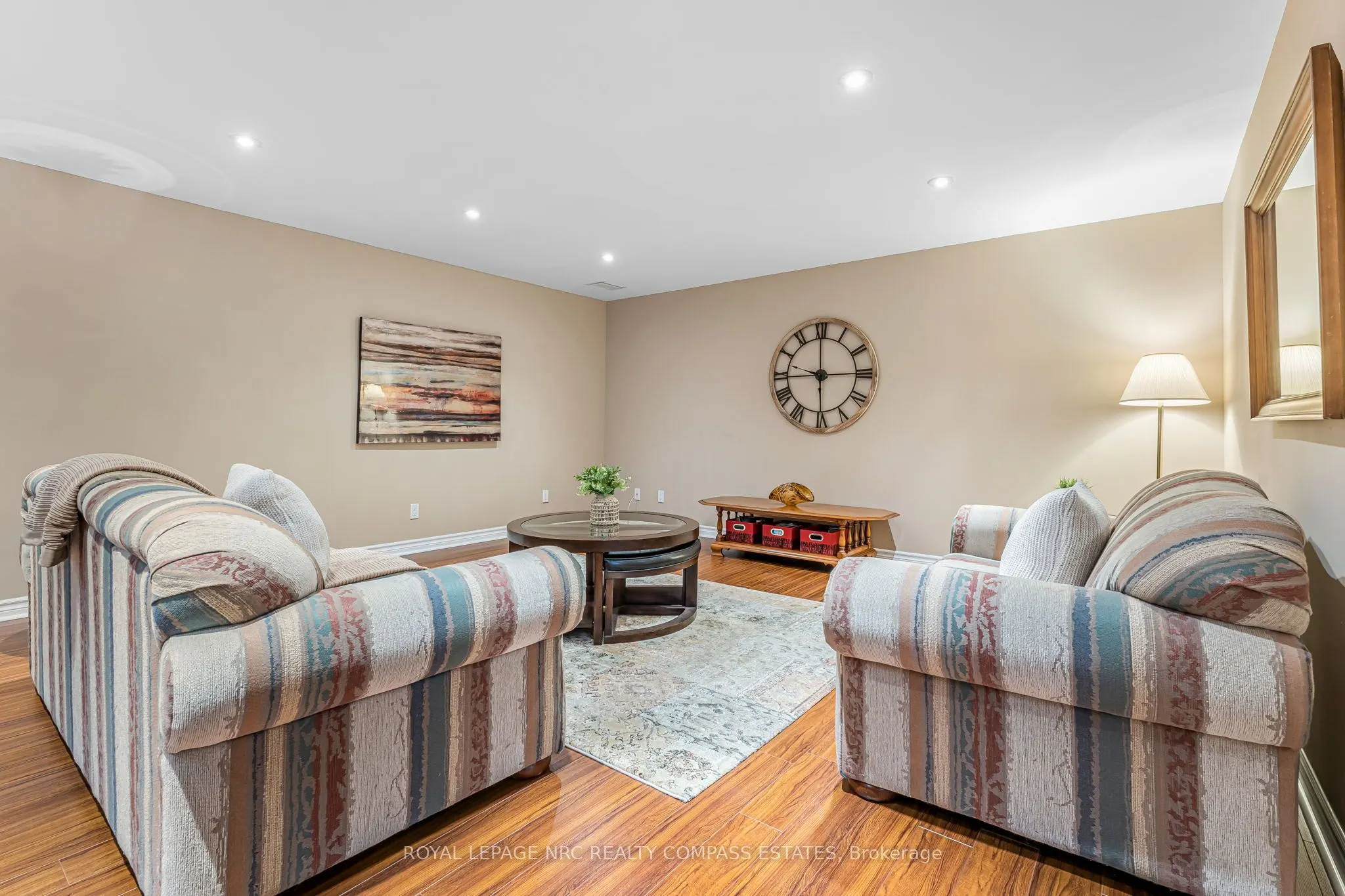 605 Welland Avenue, #48
