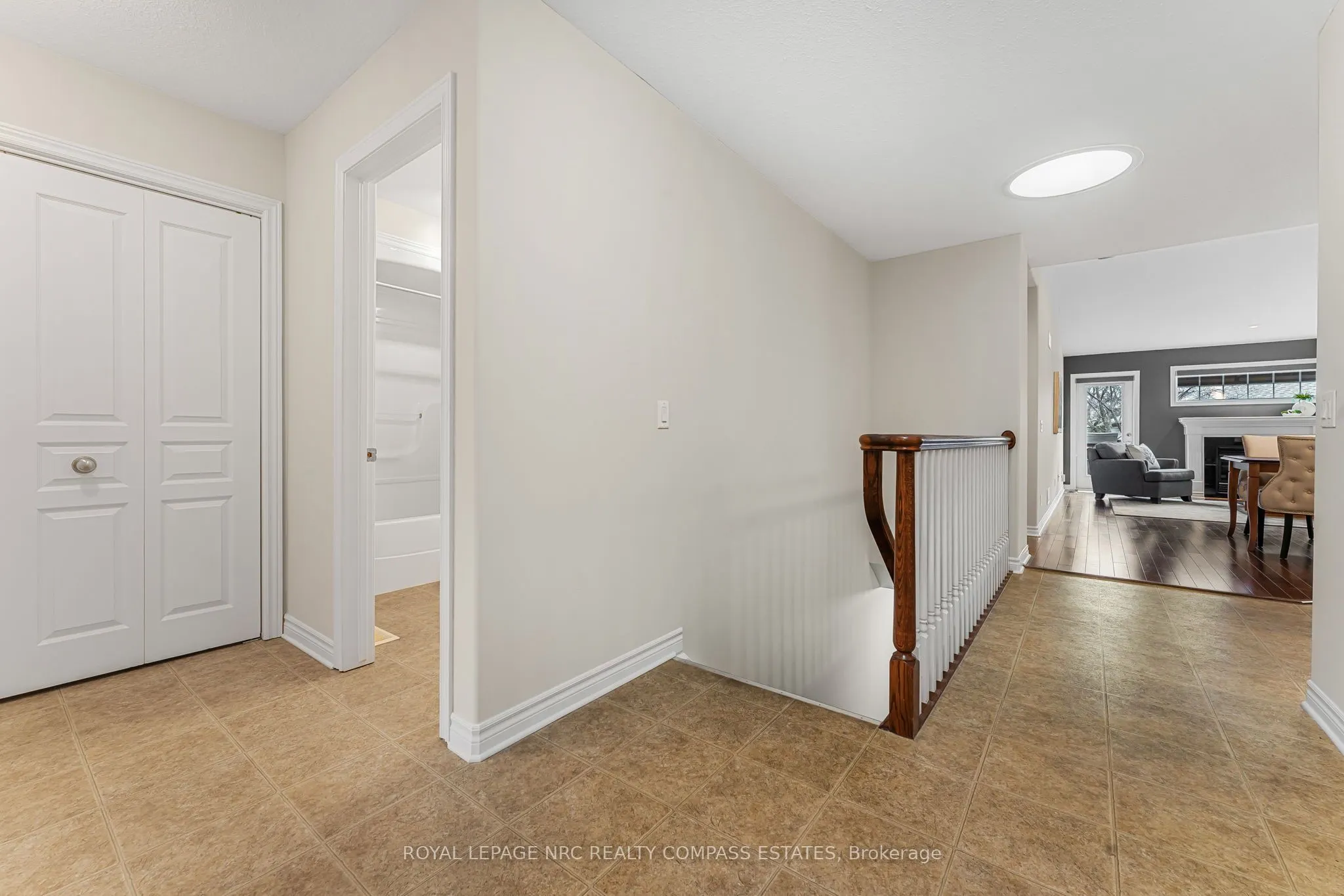 605 Welland Avenue, #48