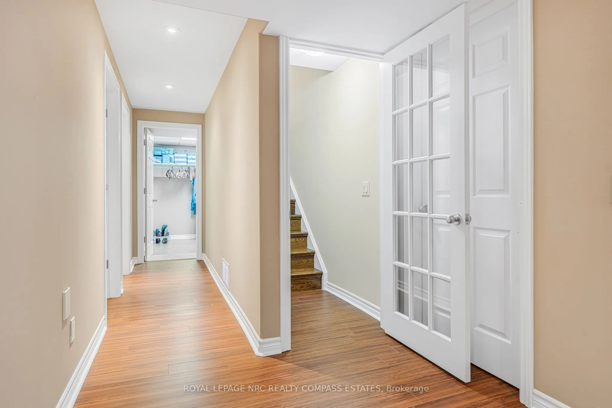 605 Welland Avenue, #48
