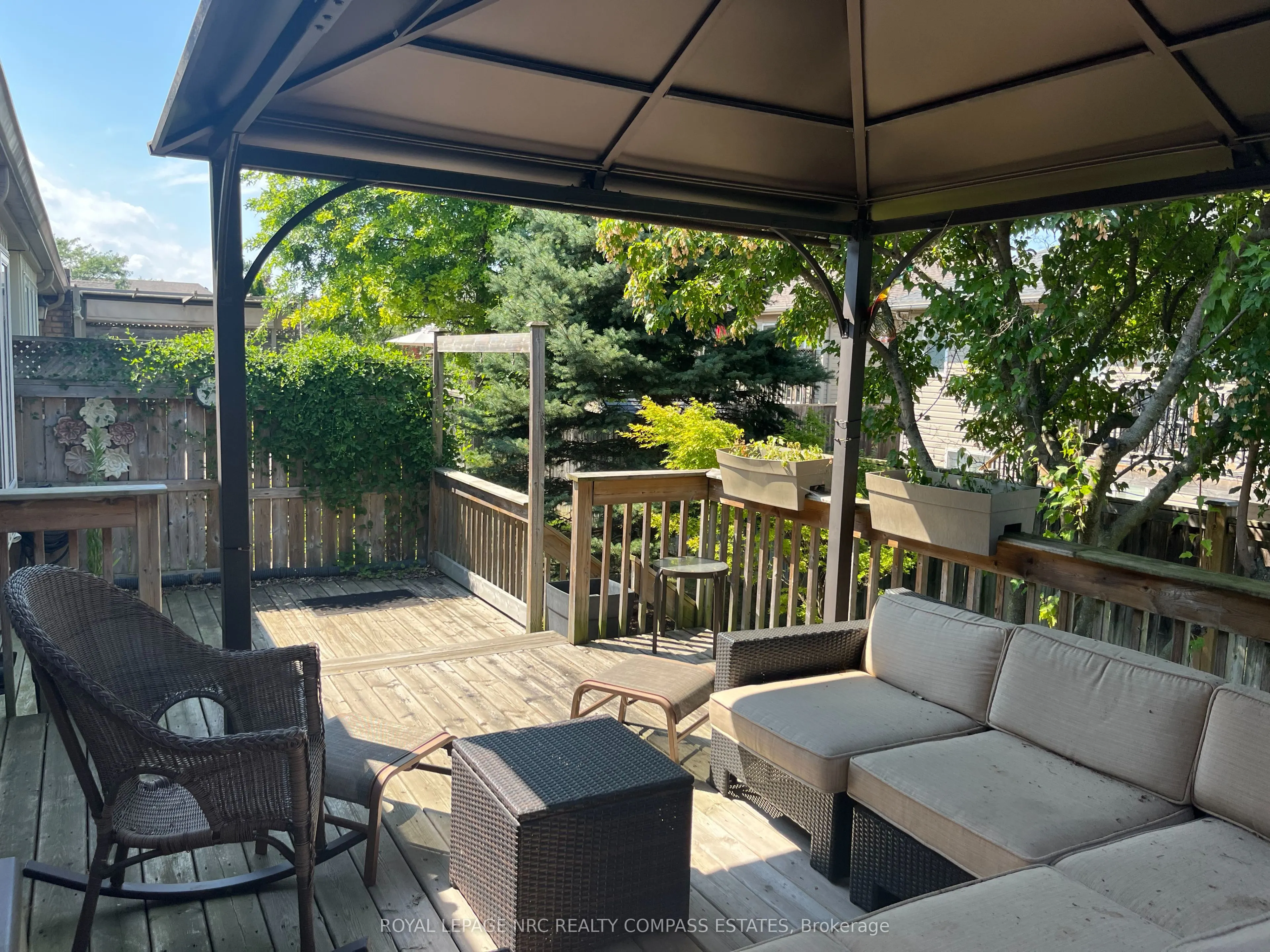 605 Welland Avenue, #48
