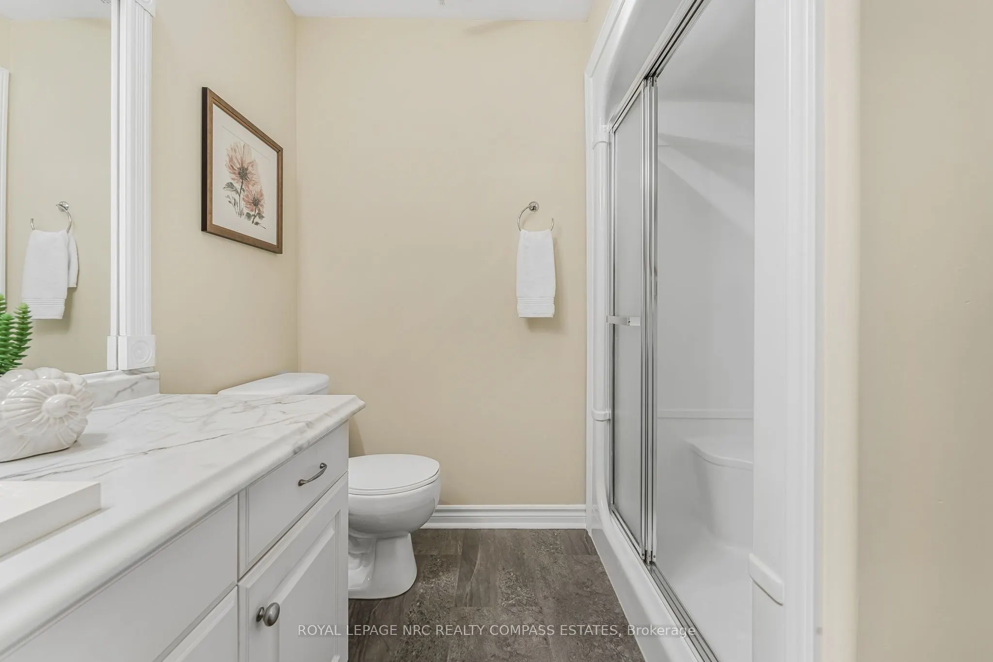605 Welland Avenue, #48