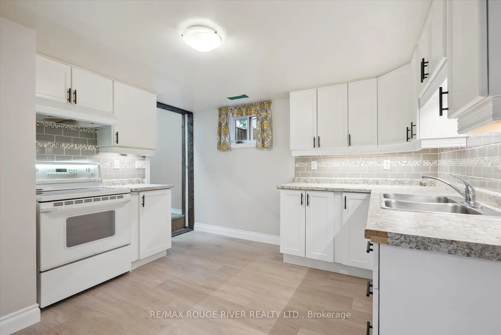 2814 Cornish Hollow Road