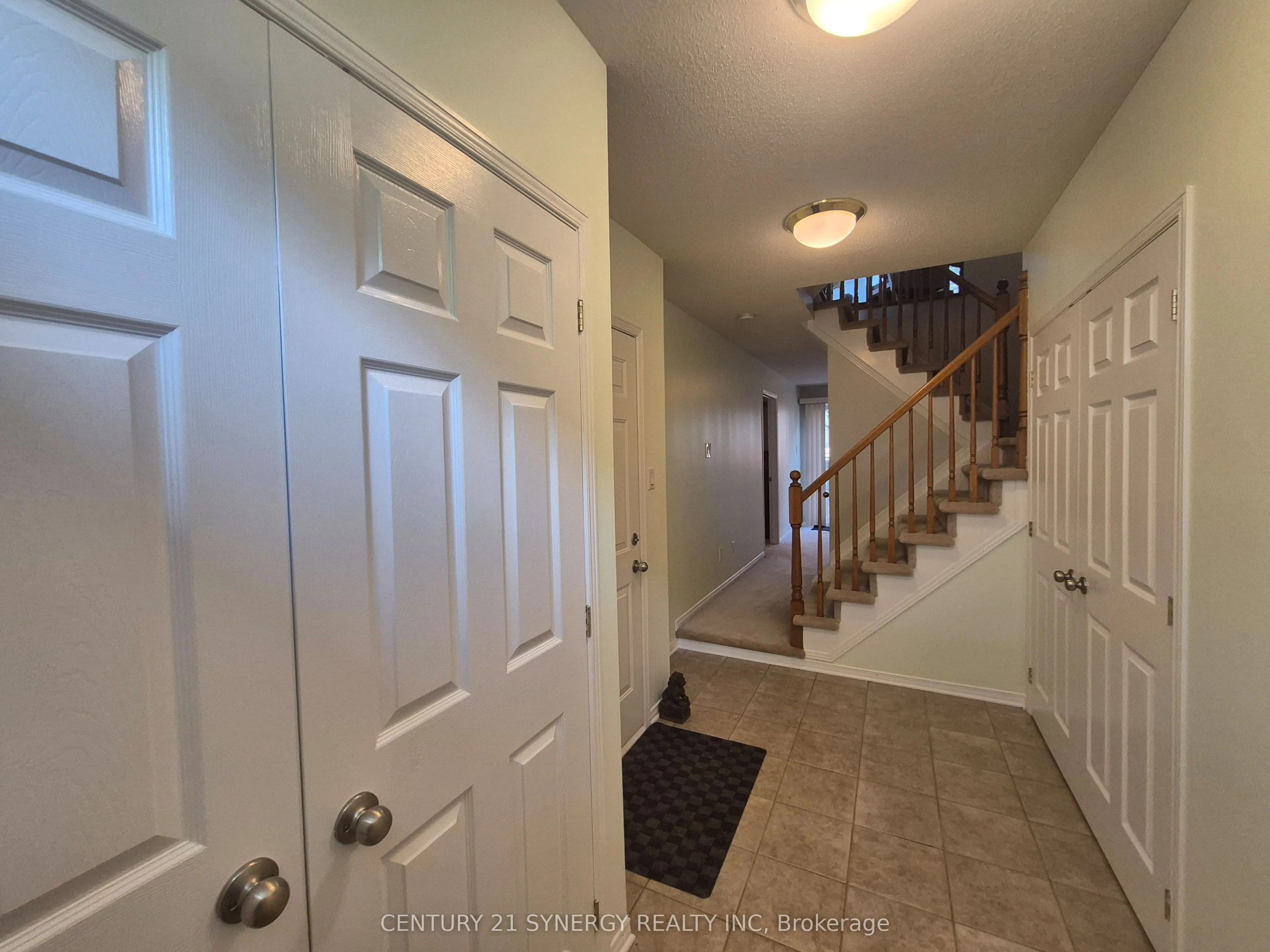 14 Kingsbridge Private