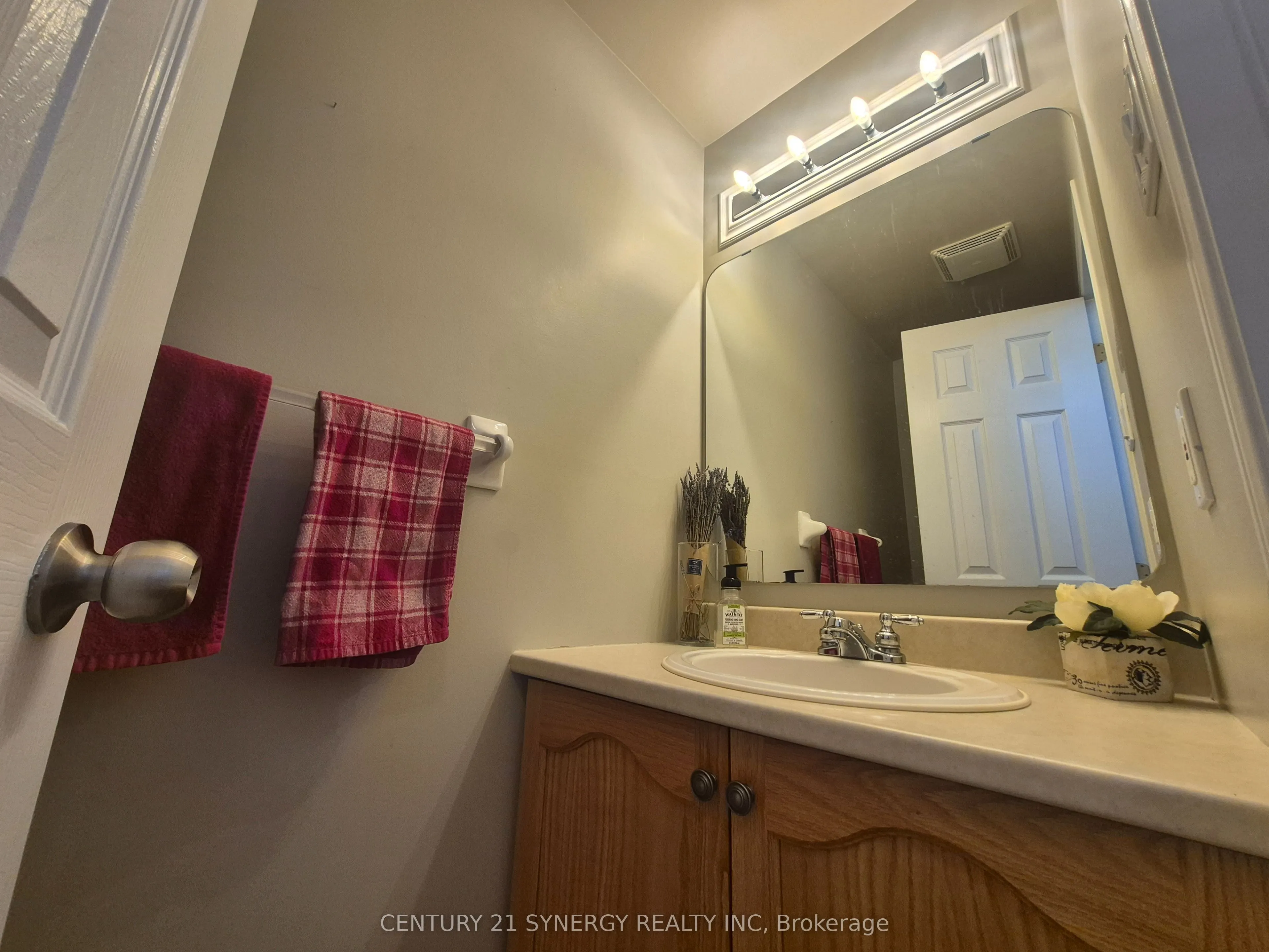 14 Kingsbridge Private