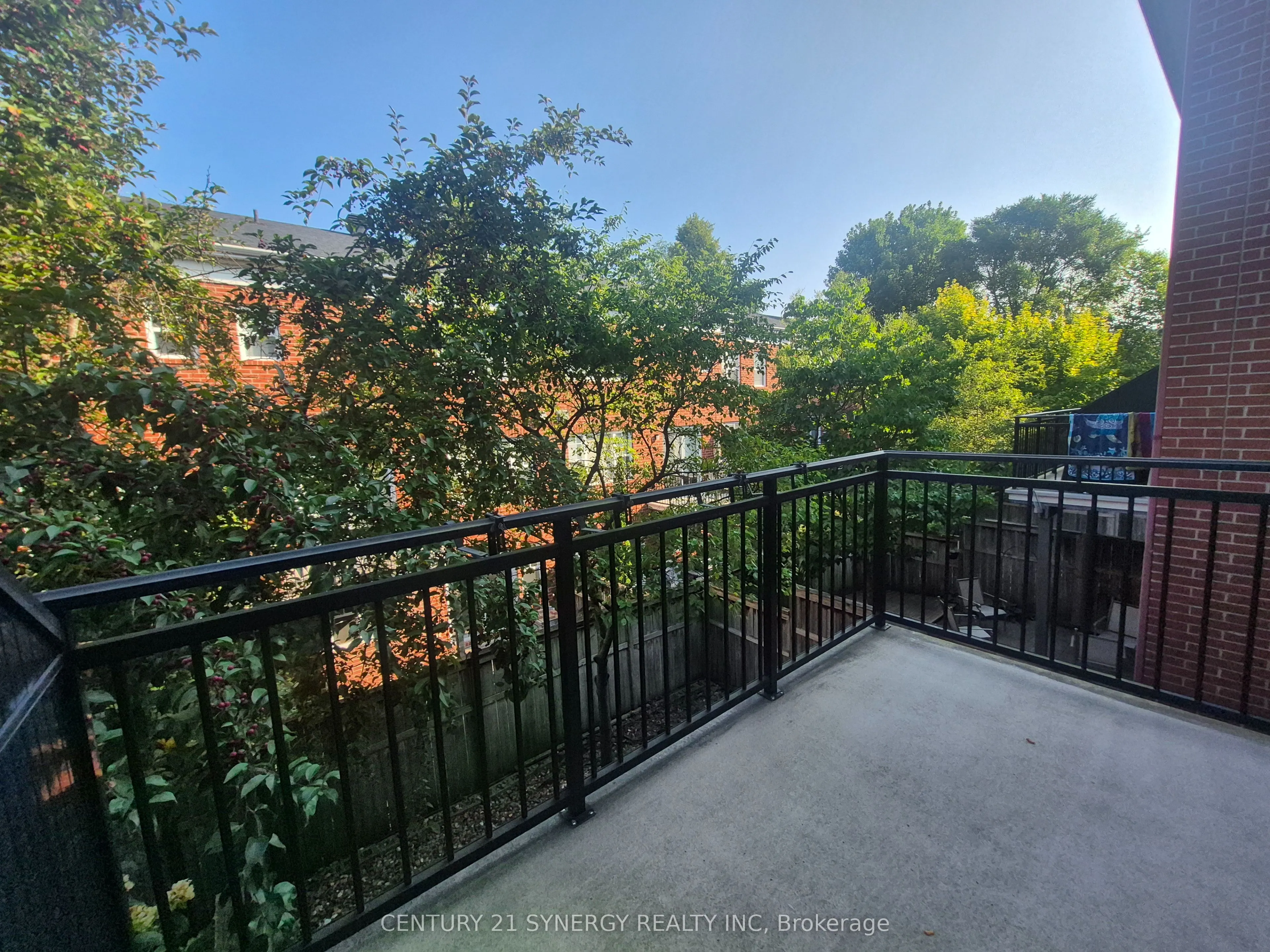 14 Kingsbridge Private
