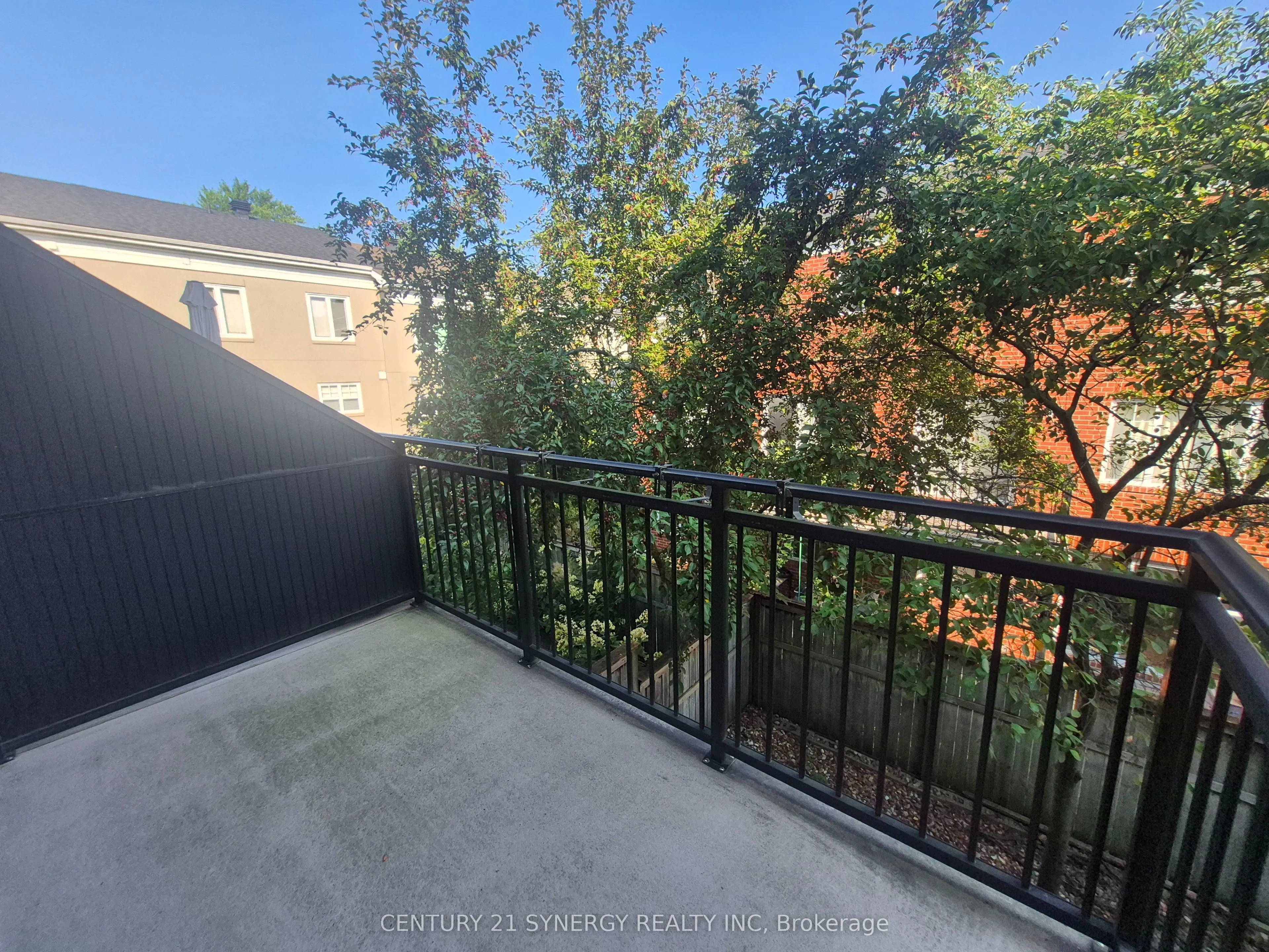 14 Kingsbridge Private