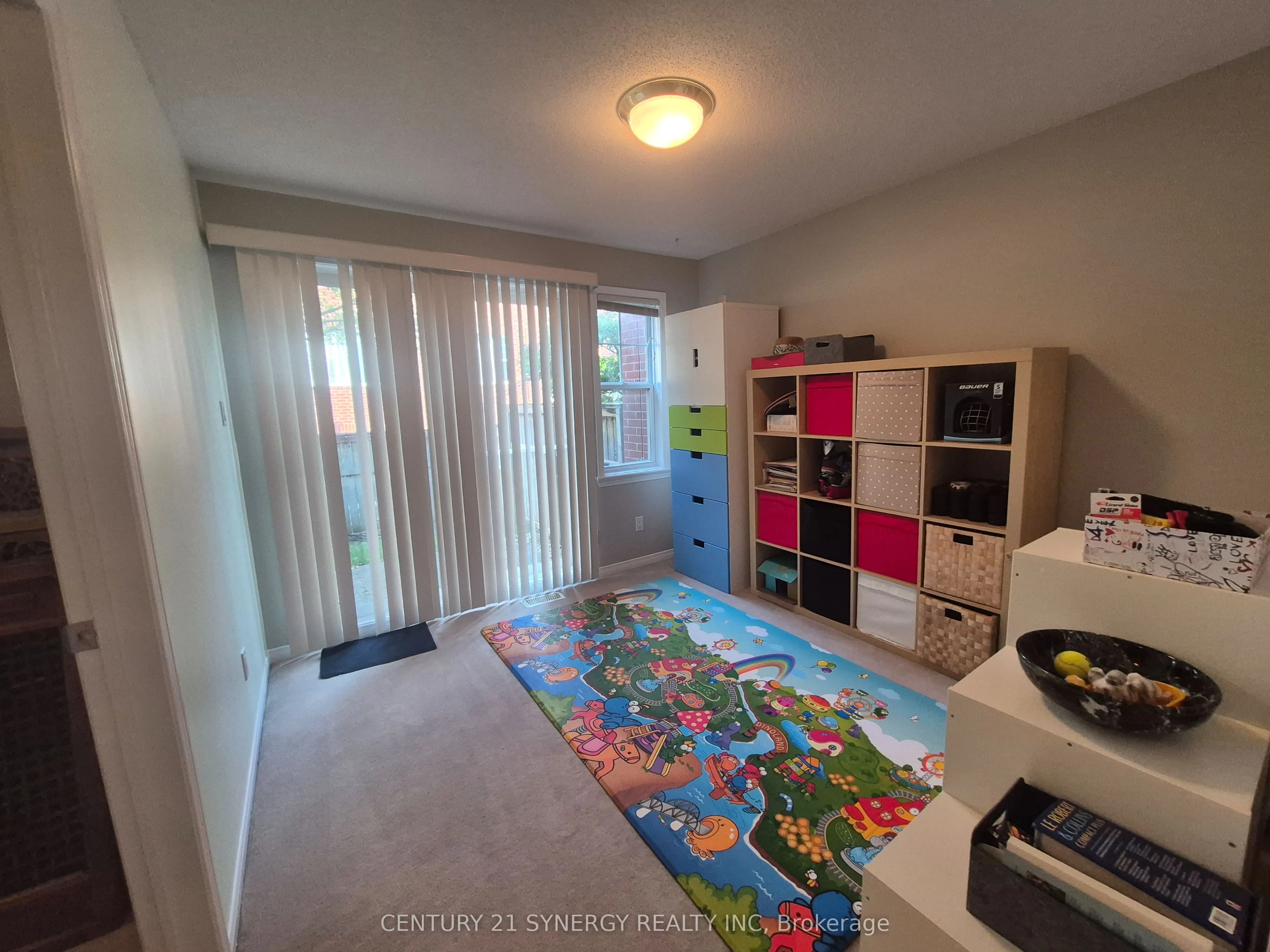 14 Kingsbridge Private