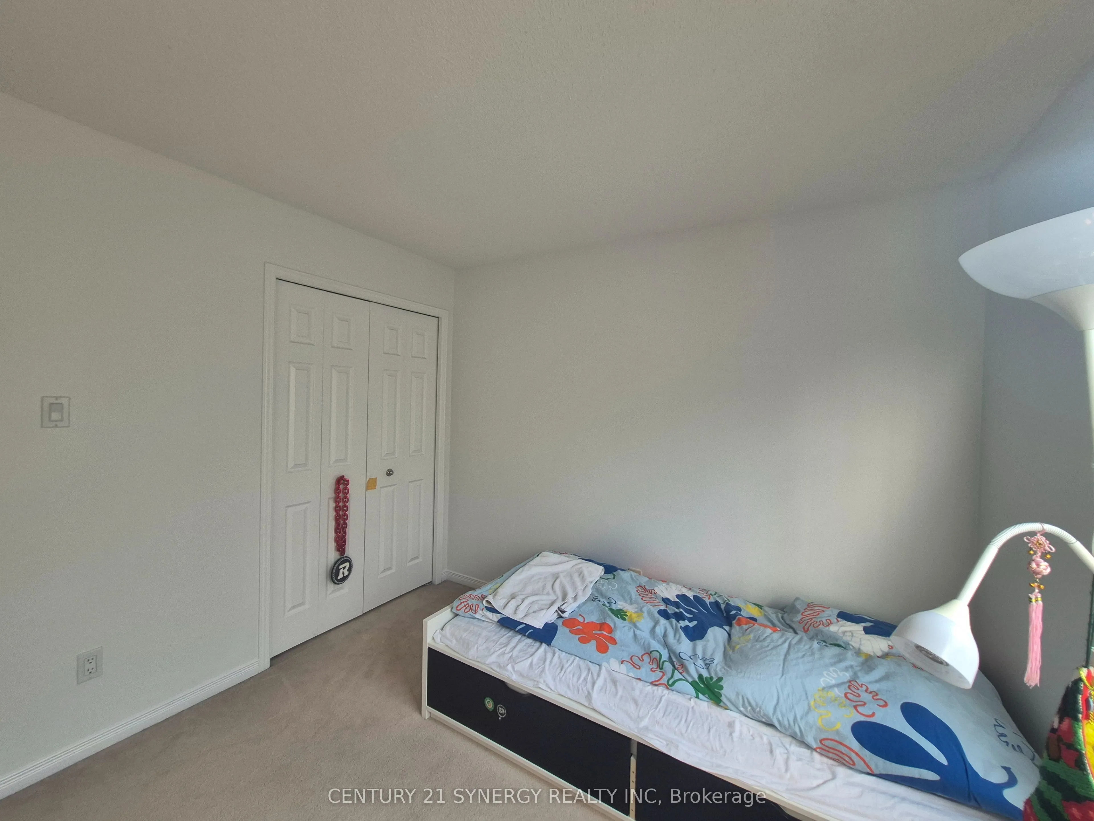 14 Kingsbridge Private