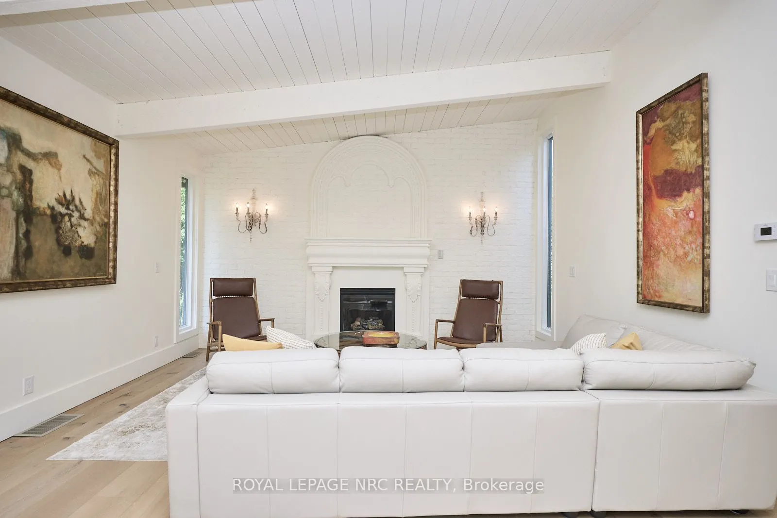 1904 MacDonald Drive