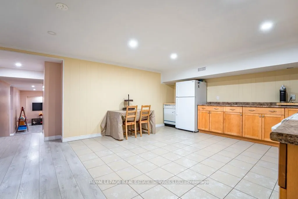 9630 Wellington Road 42
