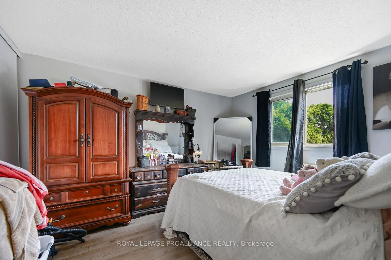 2 Charlotte Place, #10