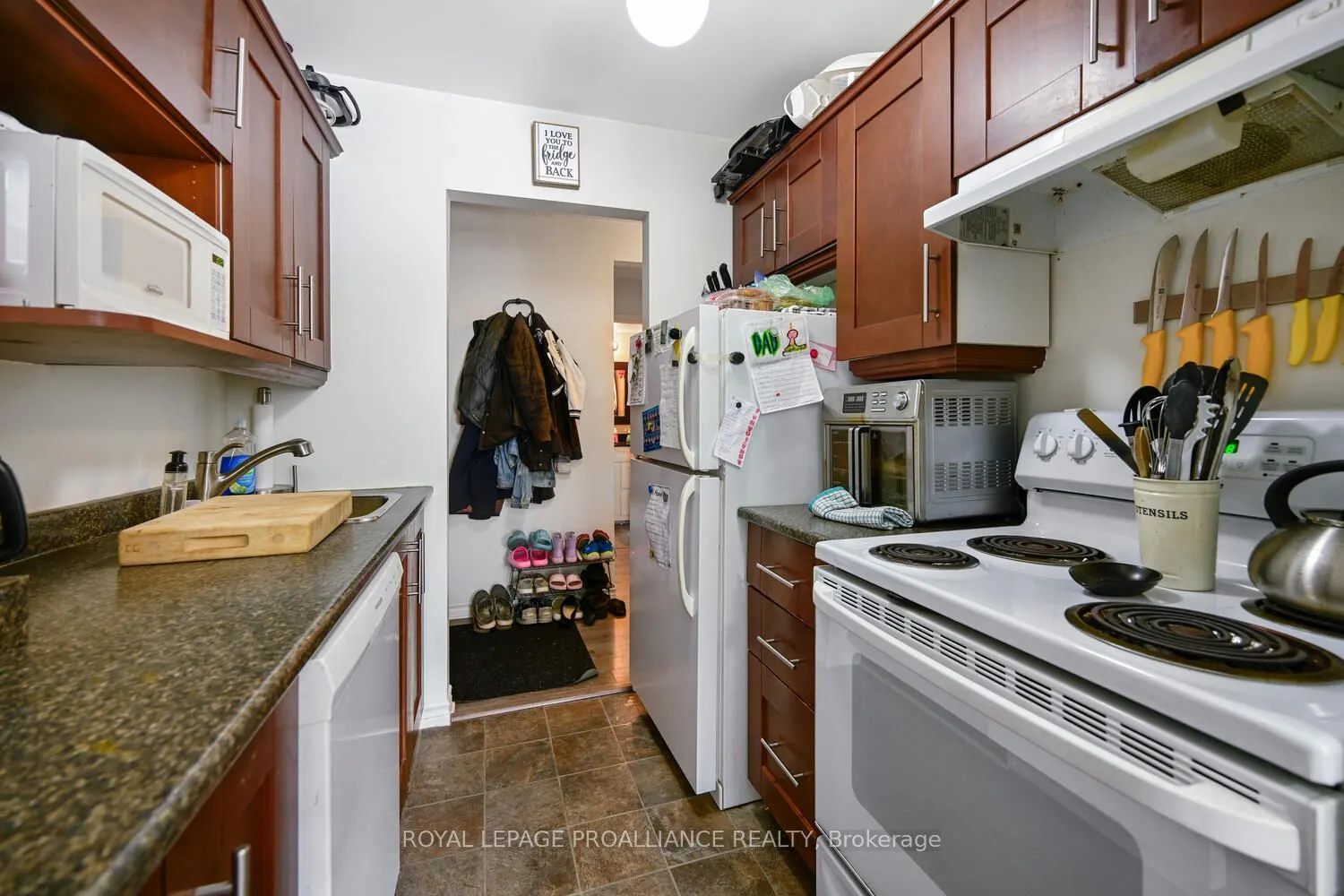 2 Charlotte Place, #10