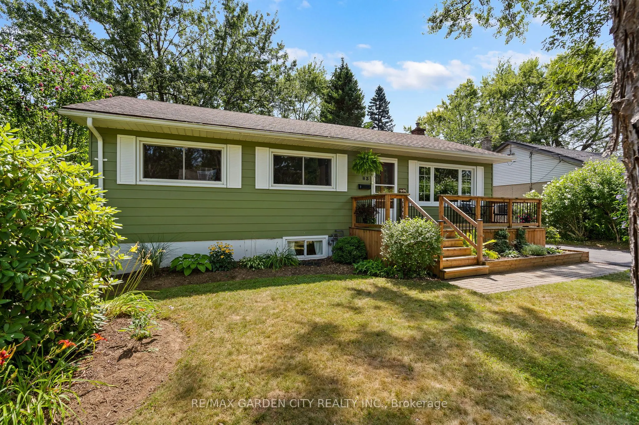 83 Summerlea Avenue