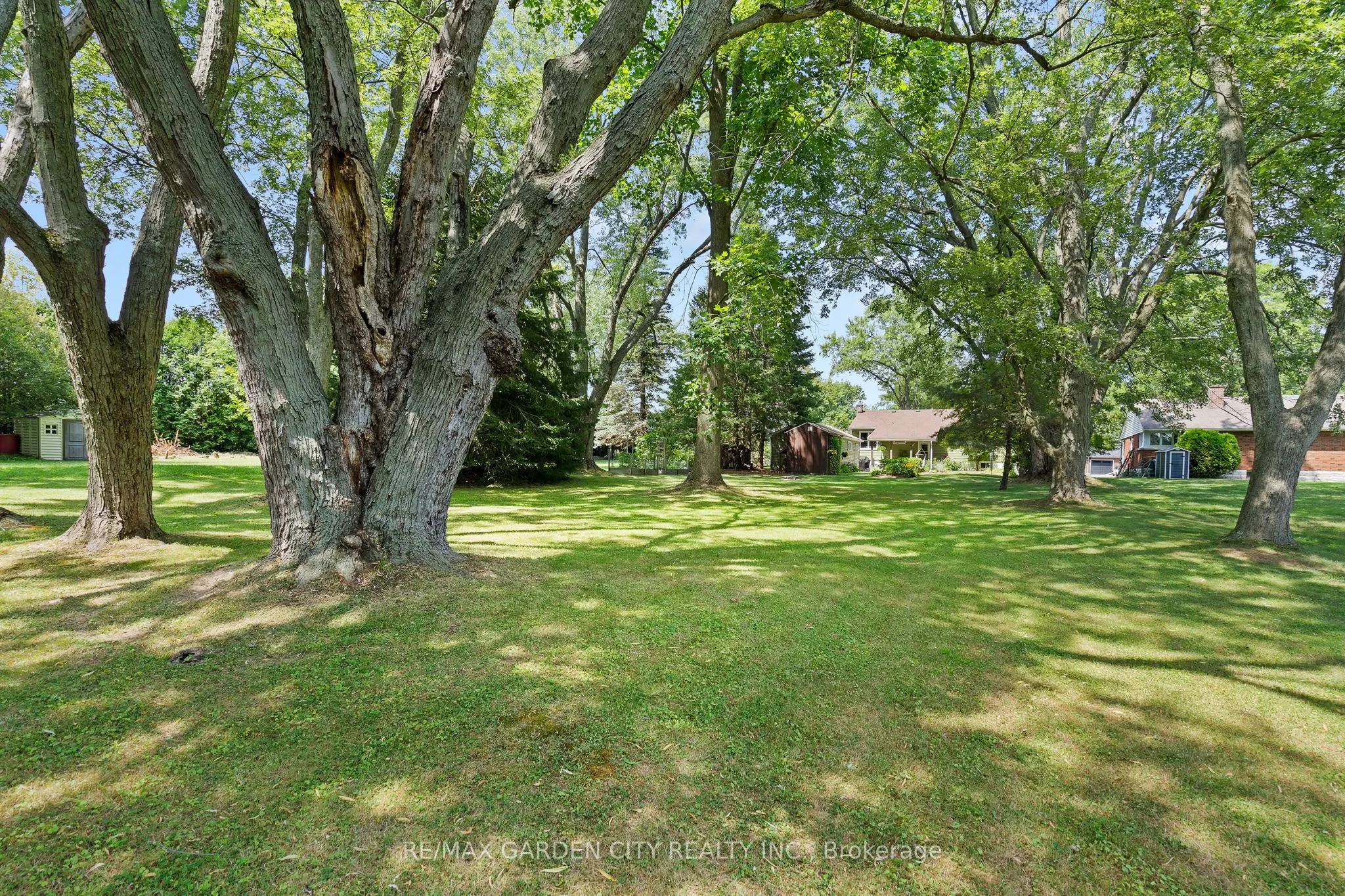 83 Summerlea Avenue