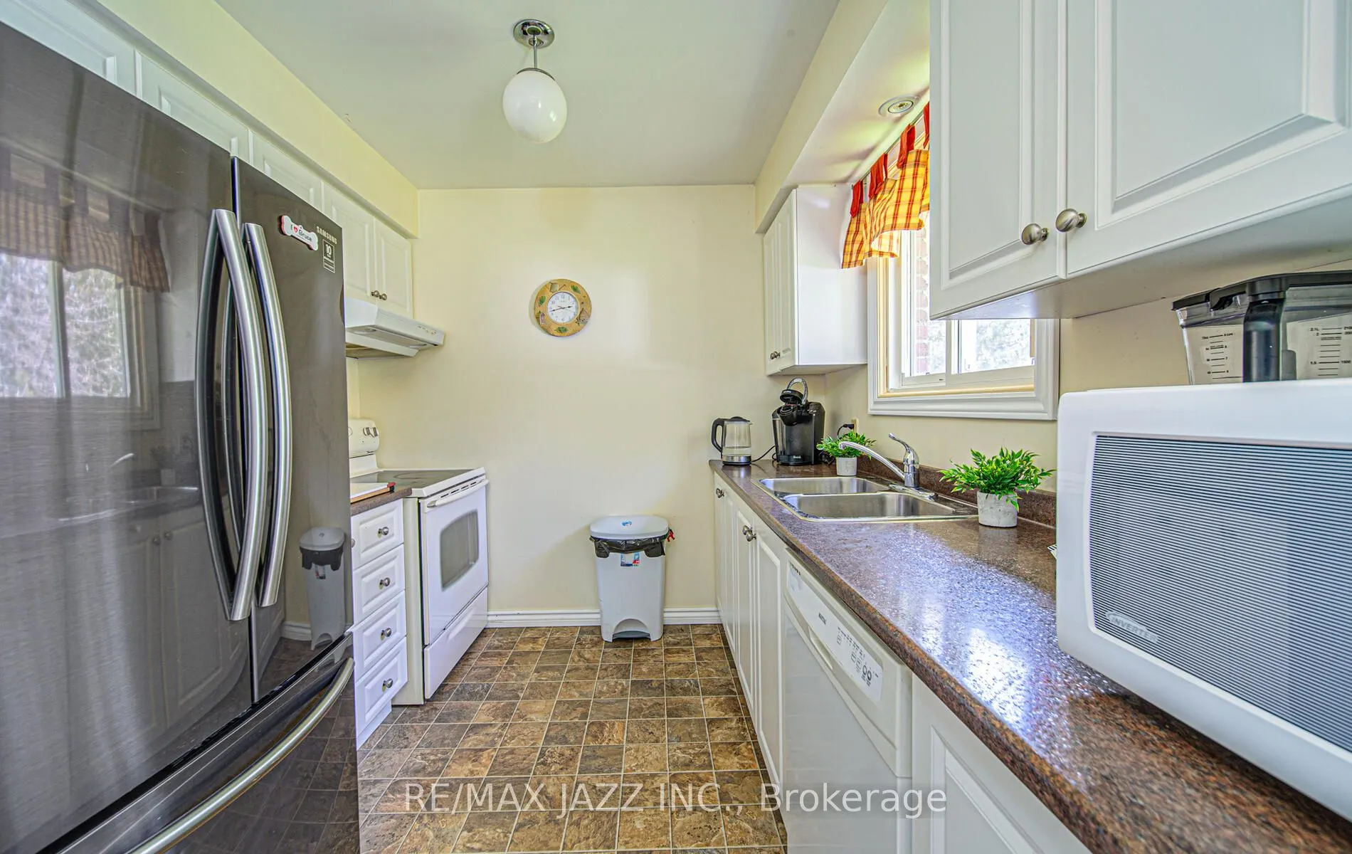40 Glen Watford Road