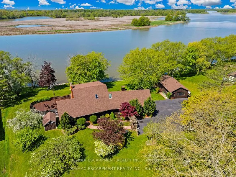 35 Haldimand Road 17