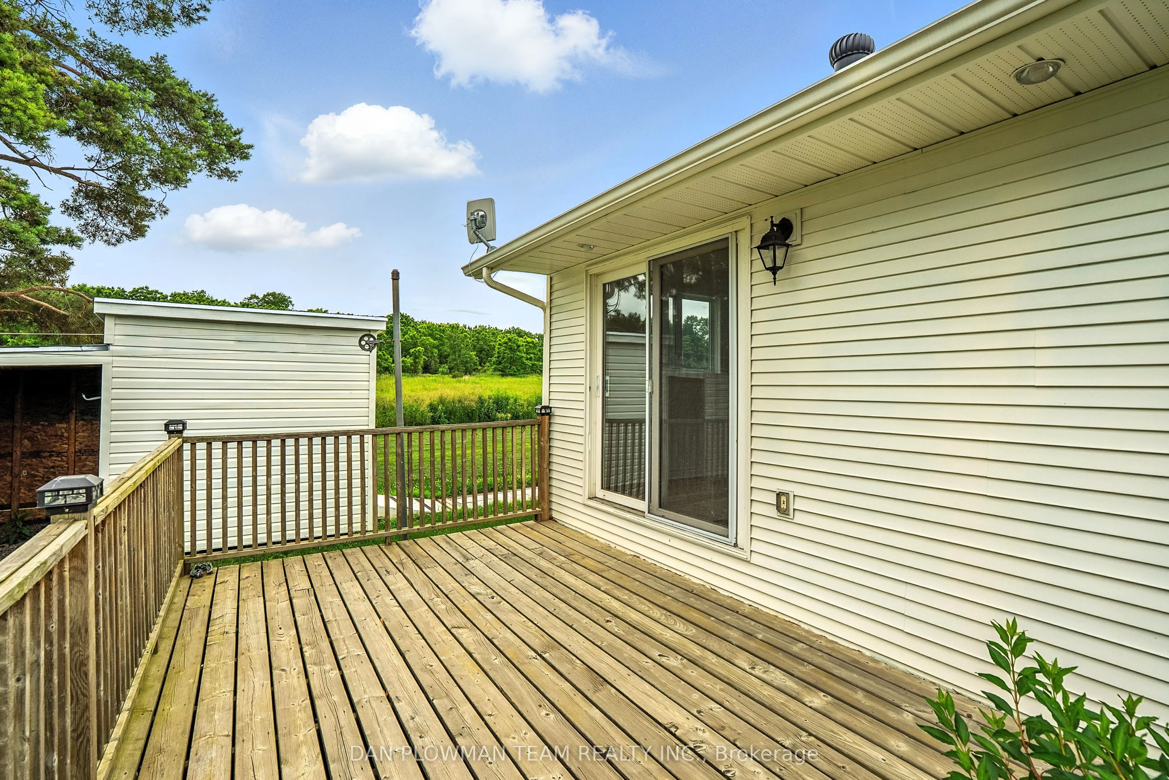 10272 County Rd 2 Road