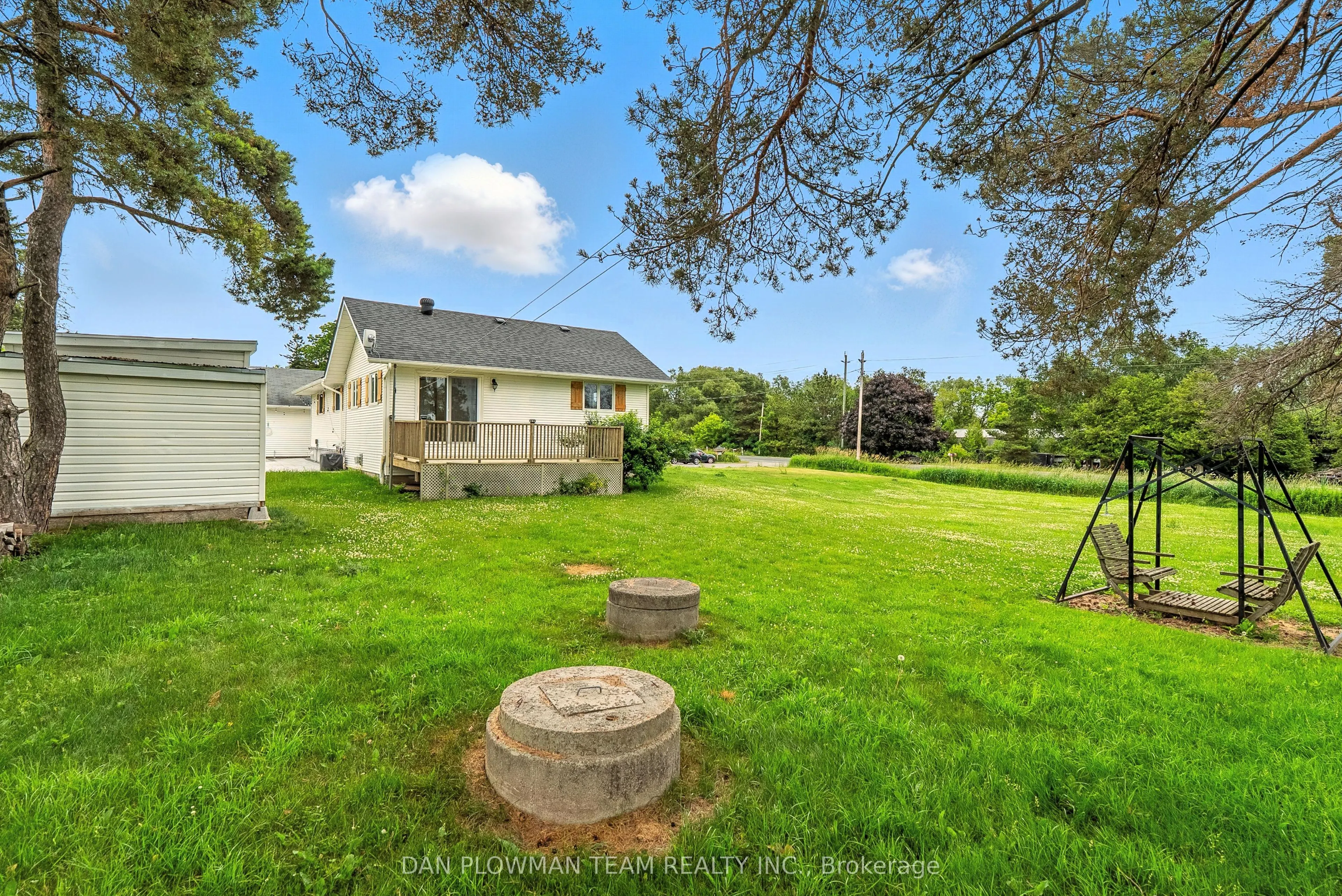 10272 County Rd 2 Road