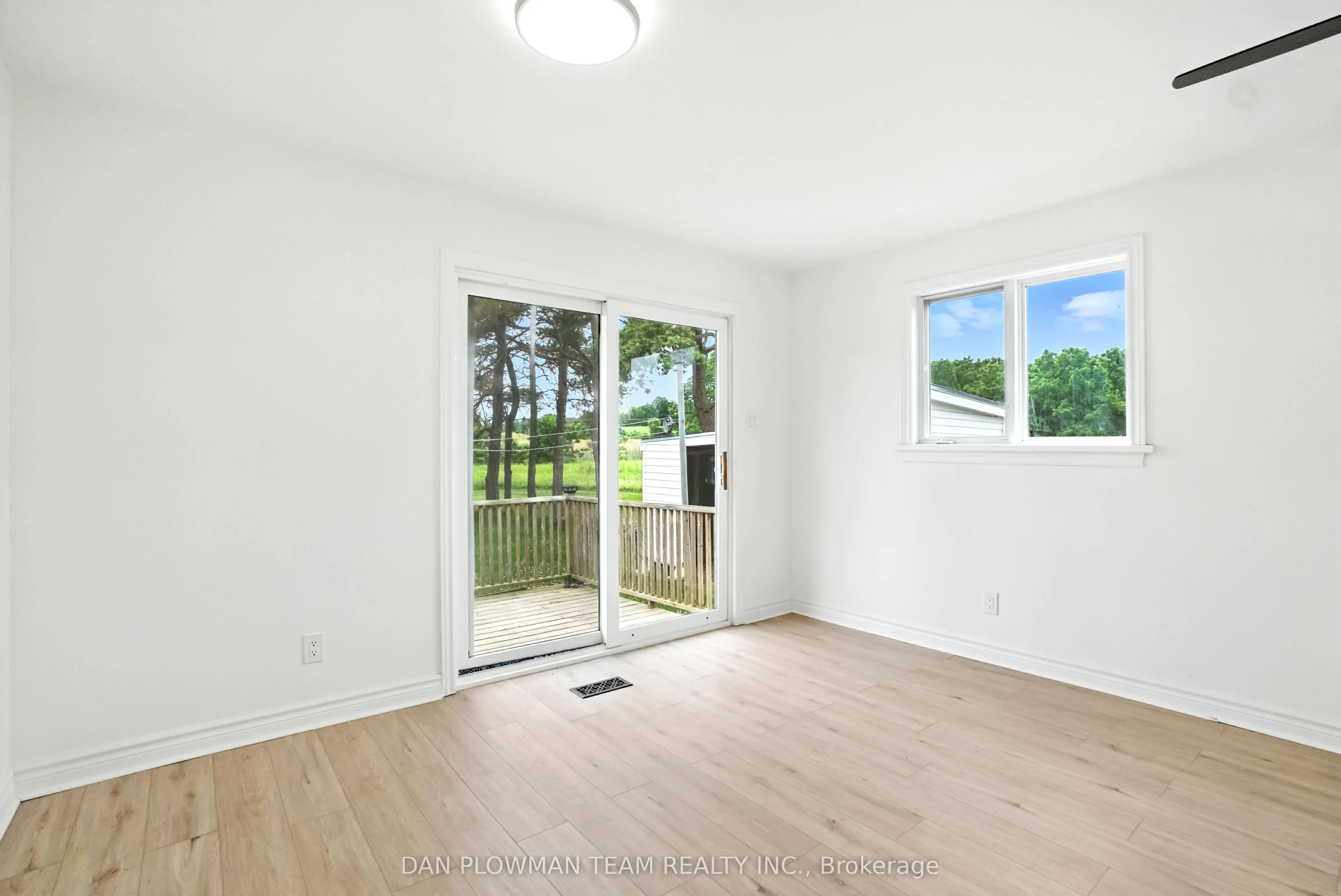 10272 County Rd 2 Road