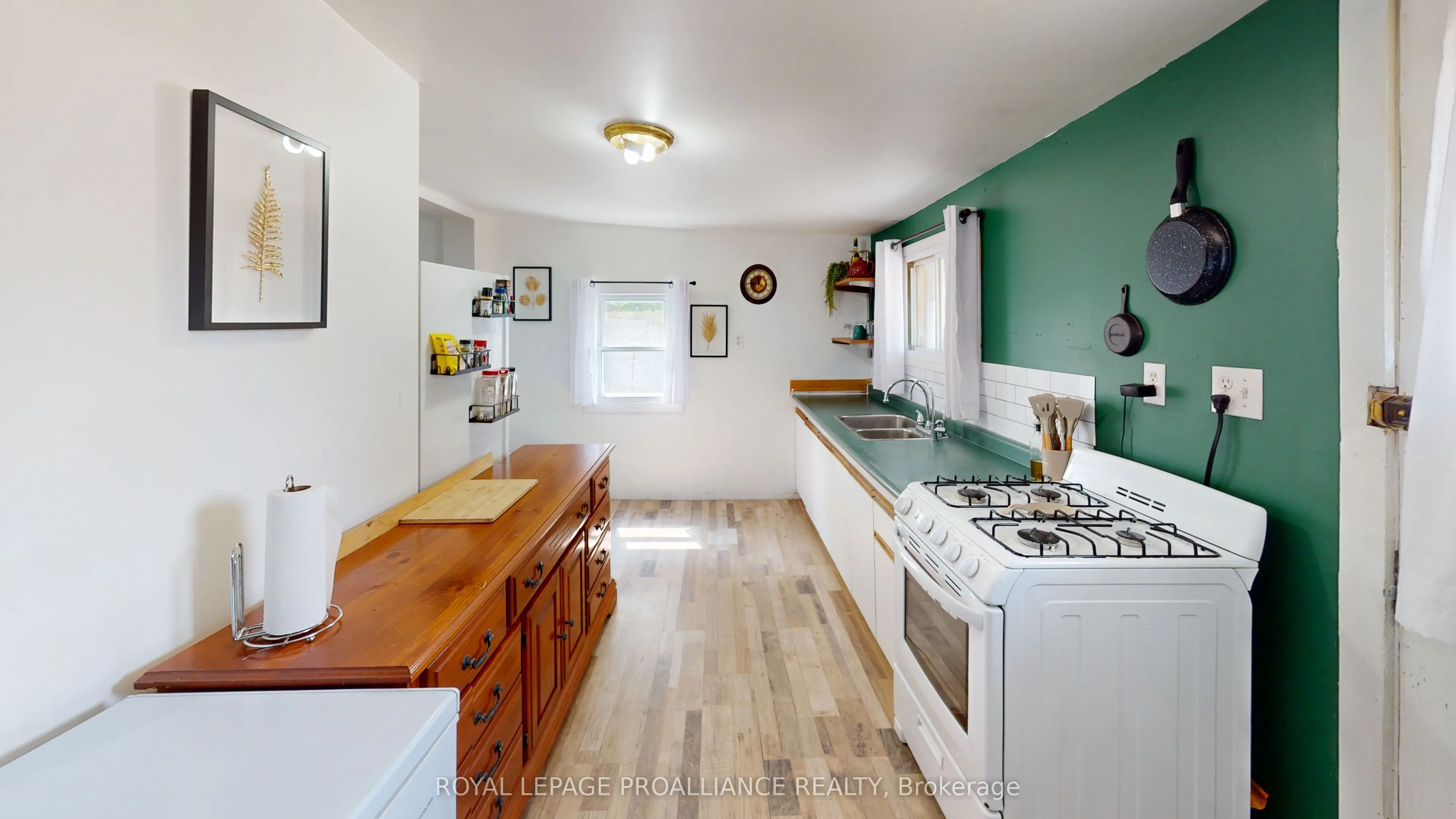 97 Aikins Road