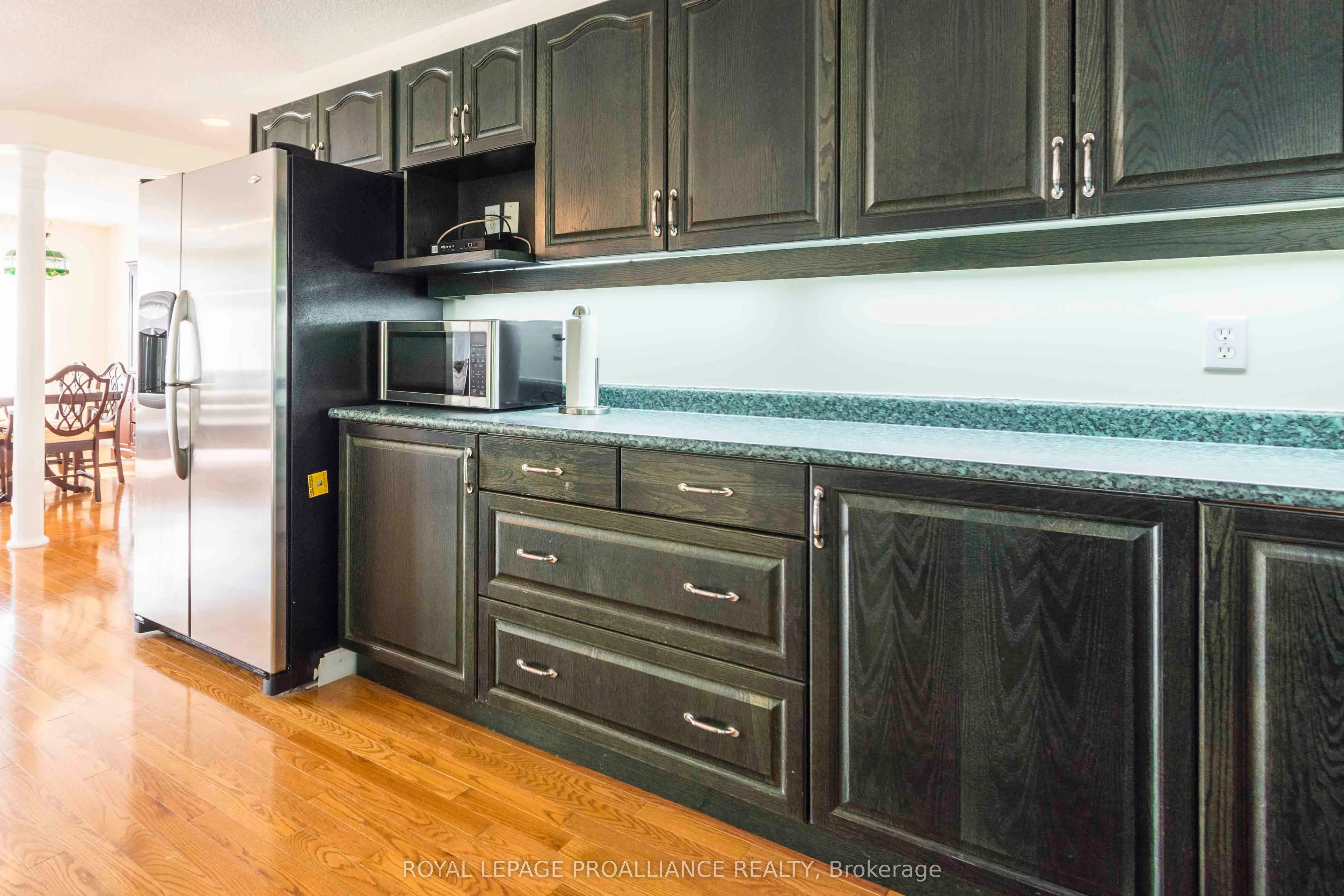 34 Edgeview Drive