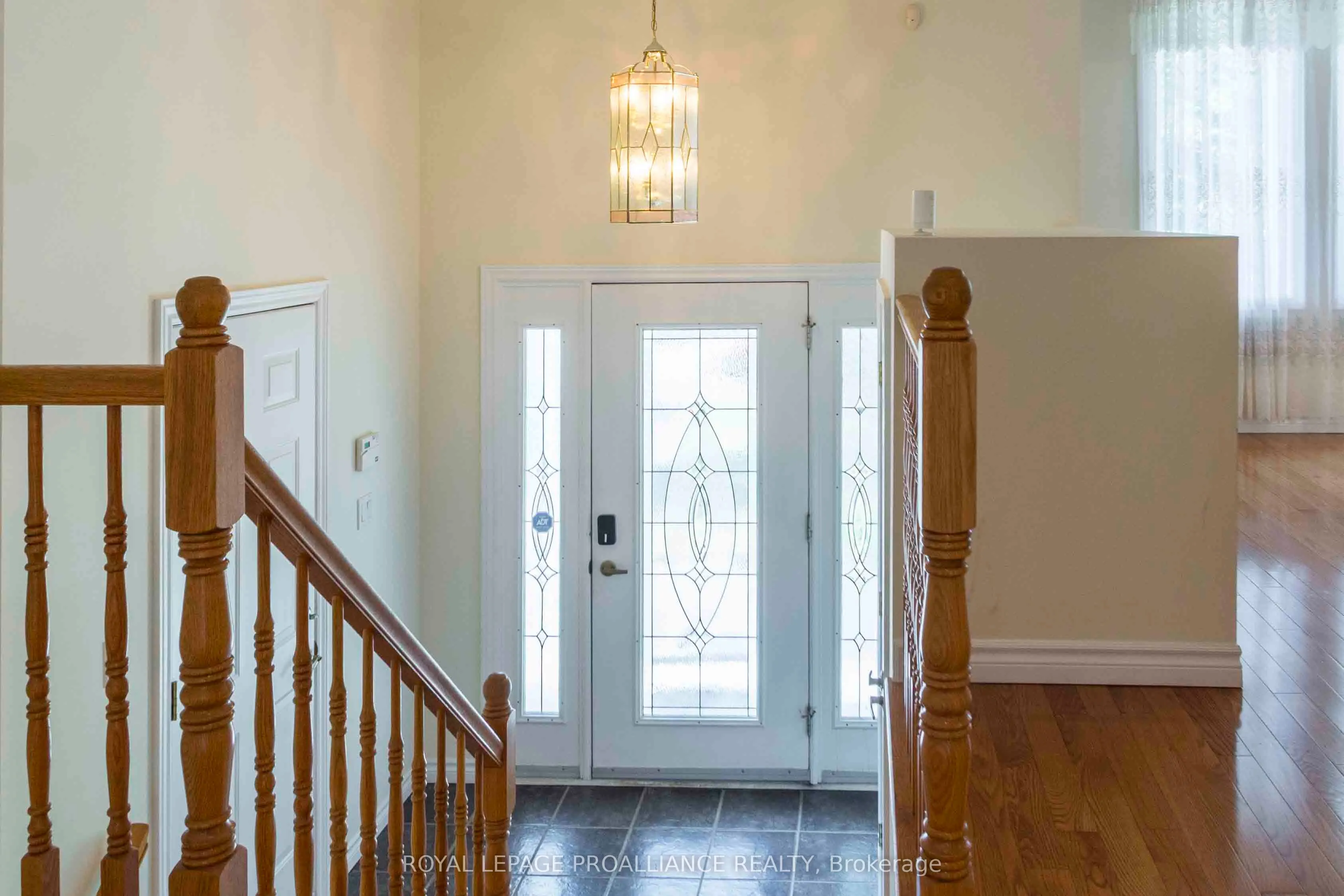 34 Edgeview Drive