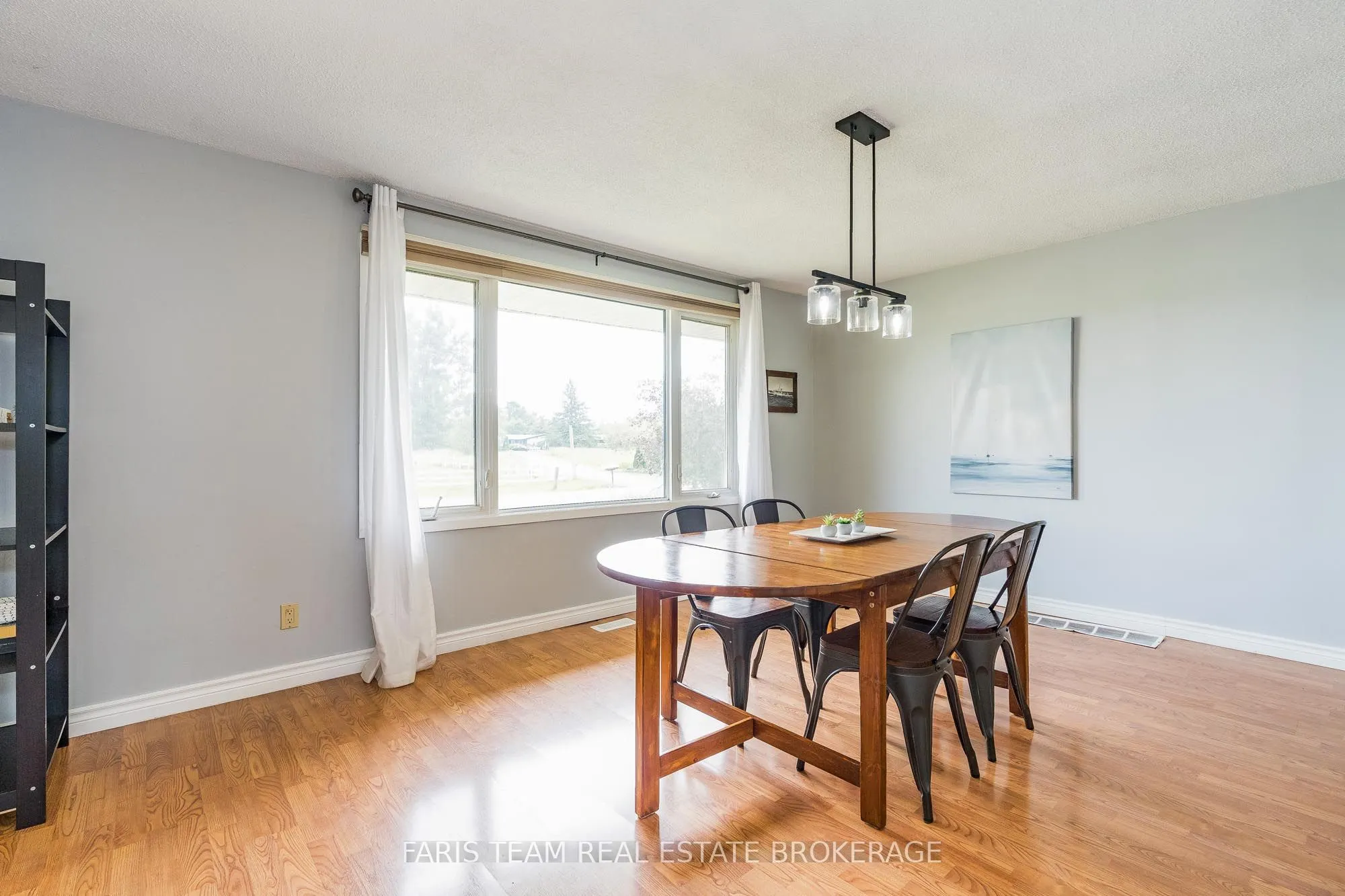 1105 Fraserburg Road