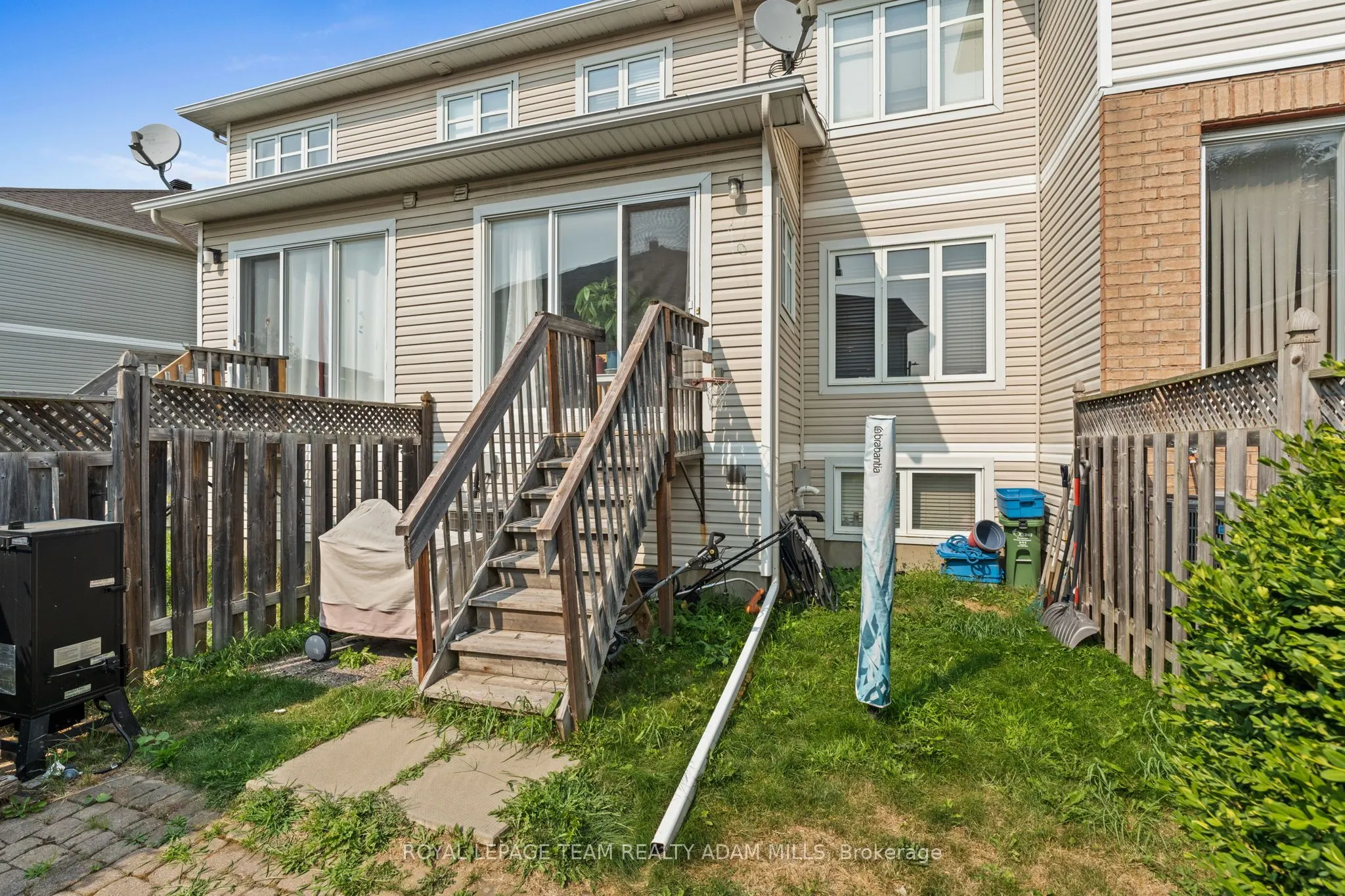 445 Claridge Drive