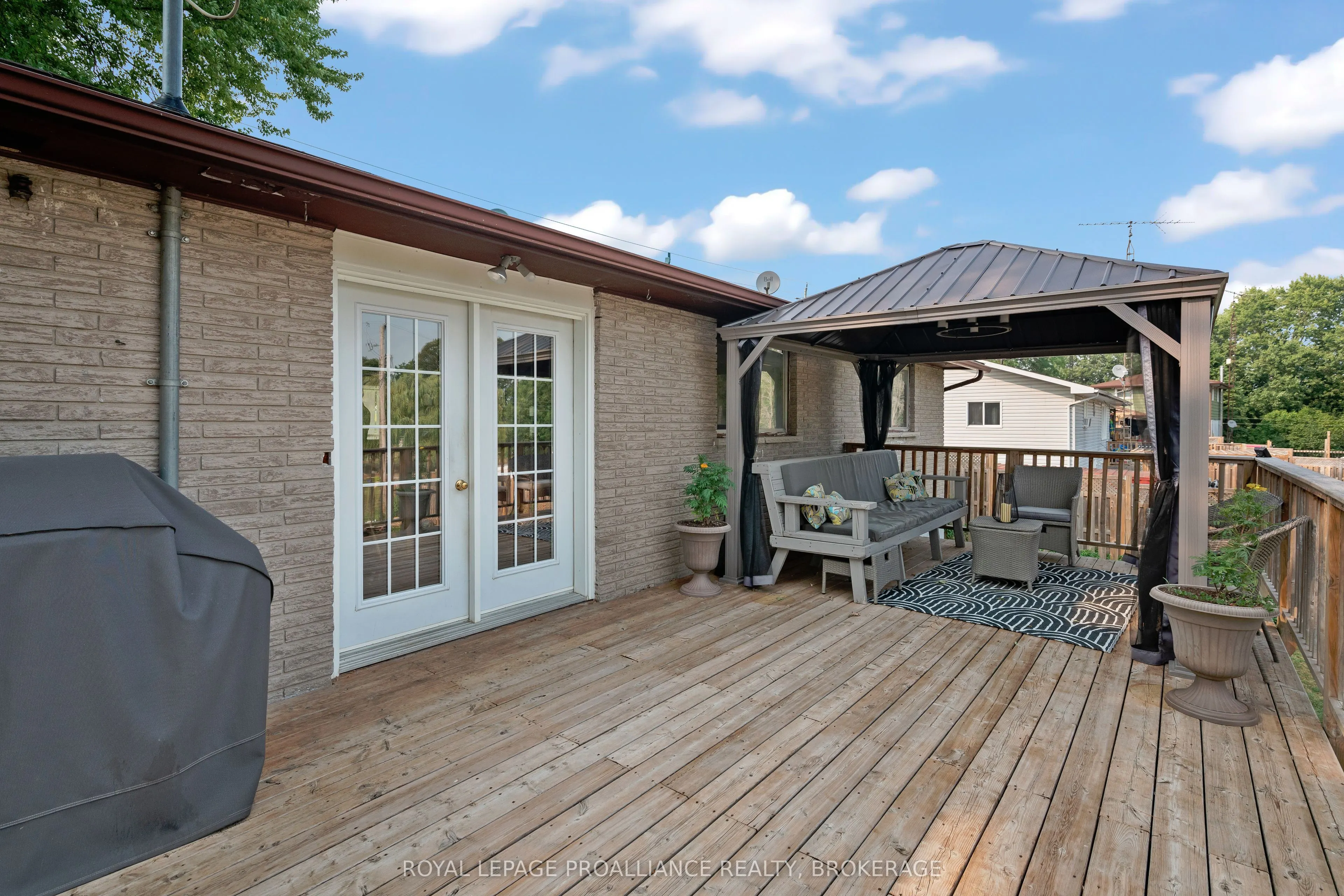 658 County Road 1 E