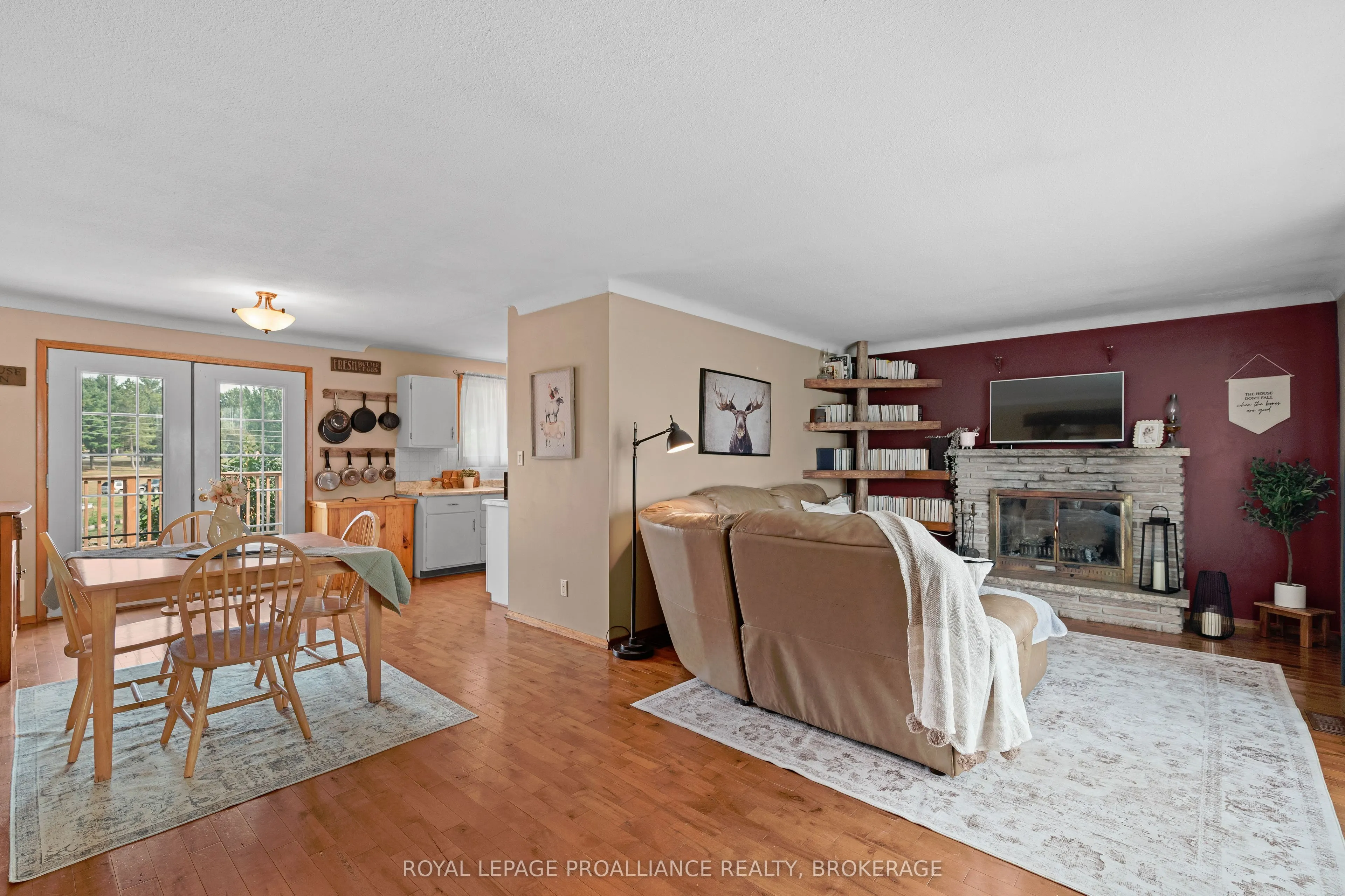 658 County Road 1 E