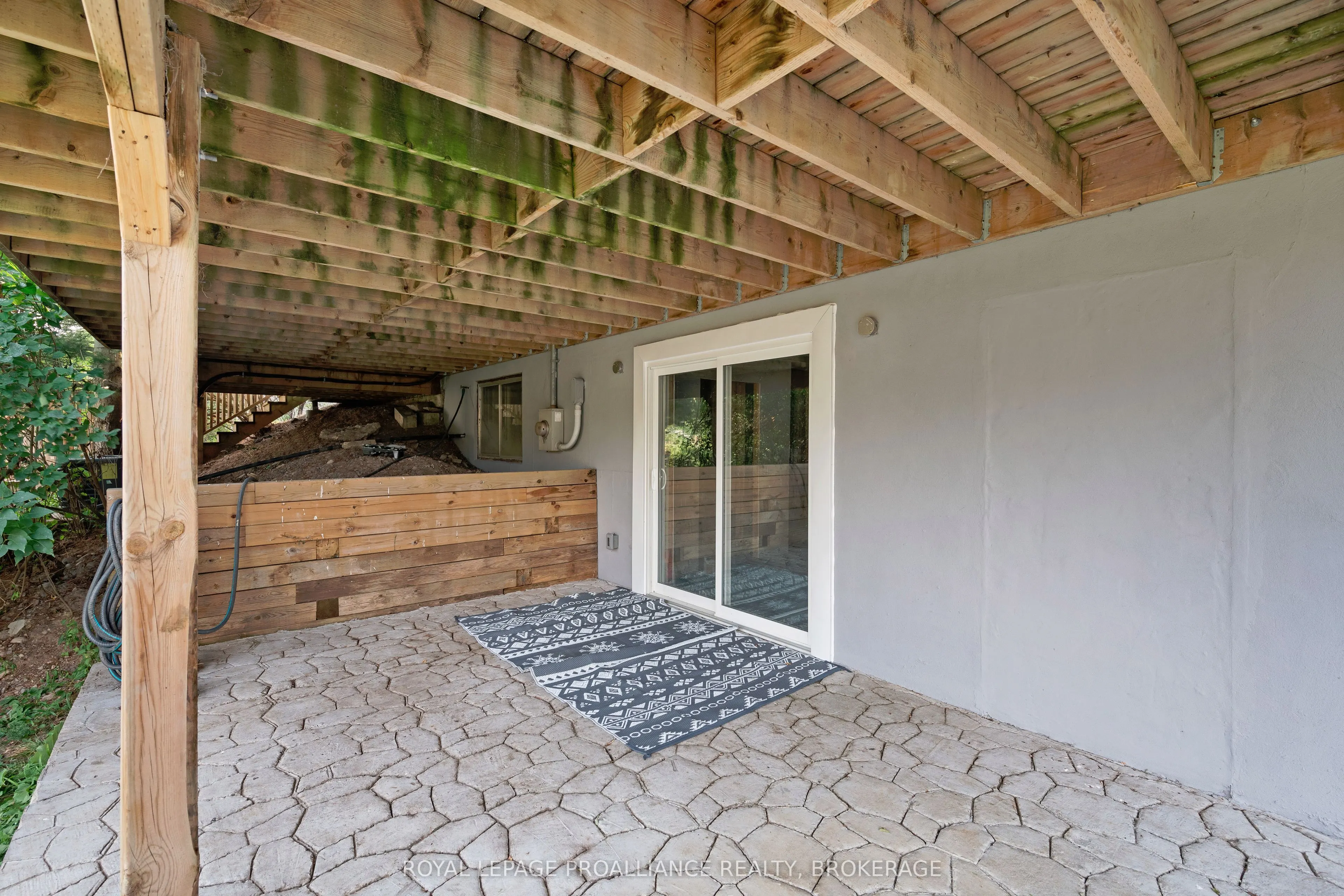 658 County Road 1 E