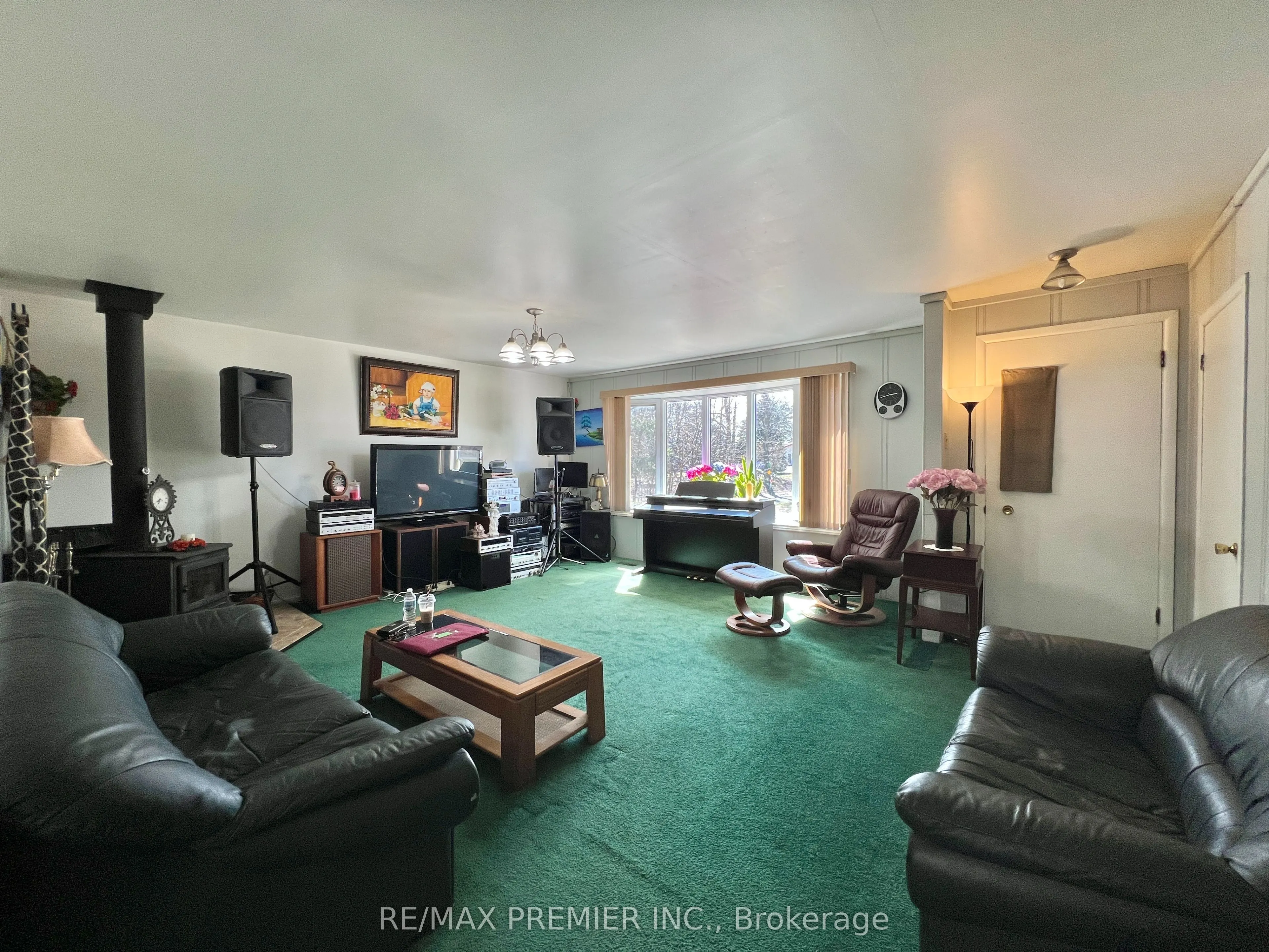 273 Peters Road