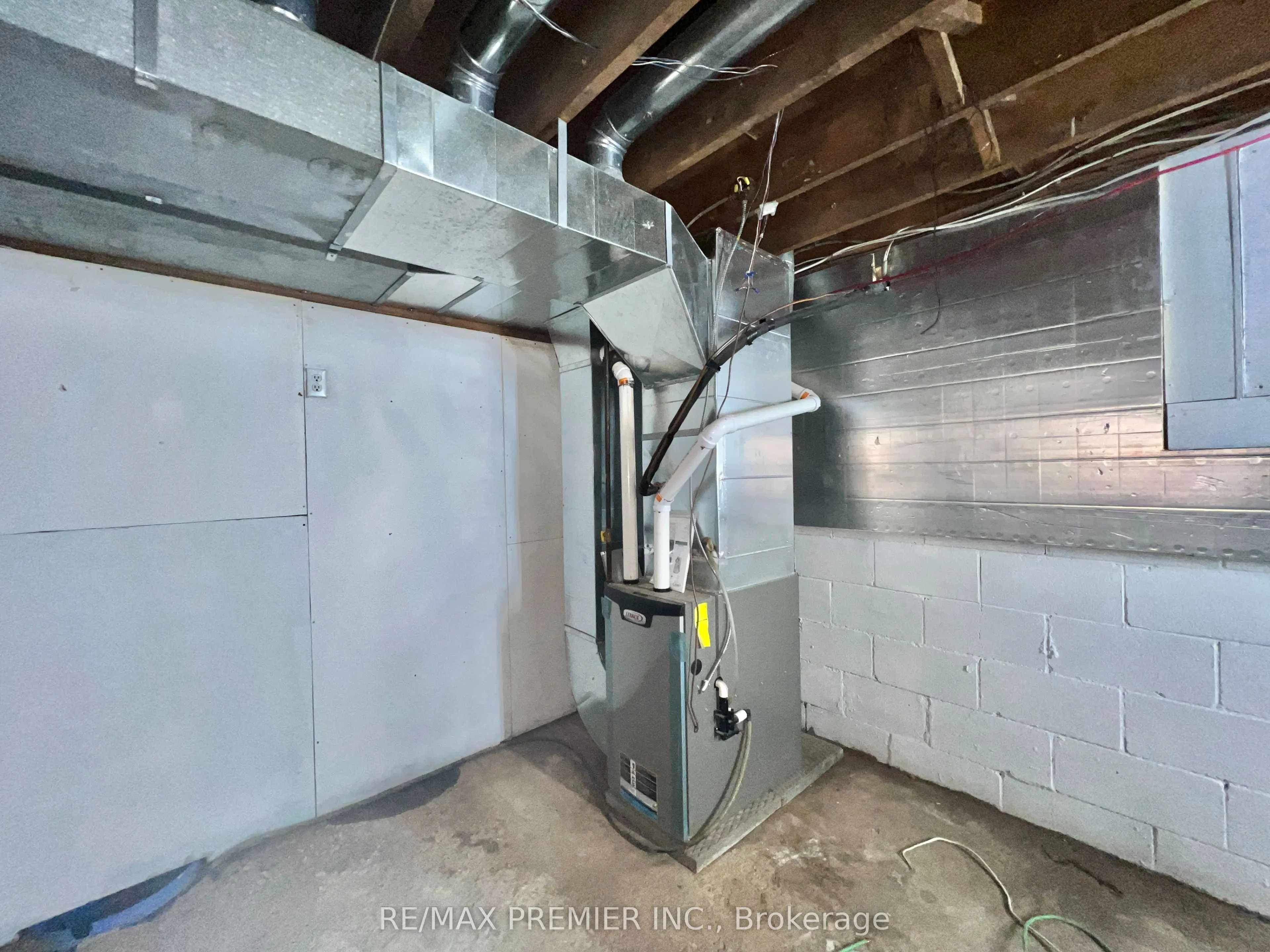 273 Peters Road