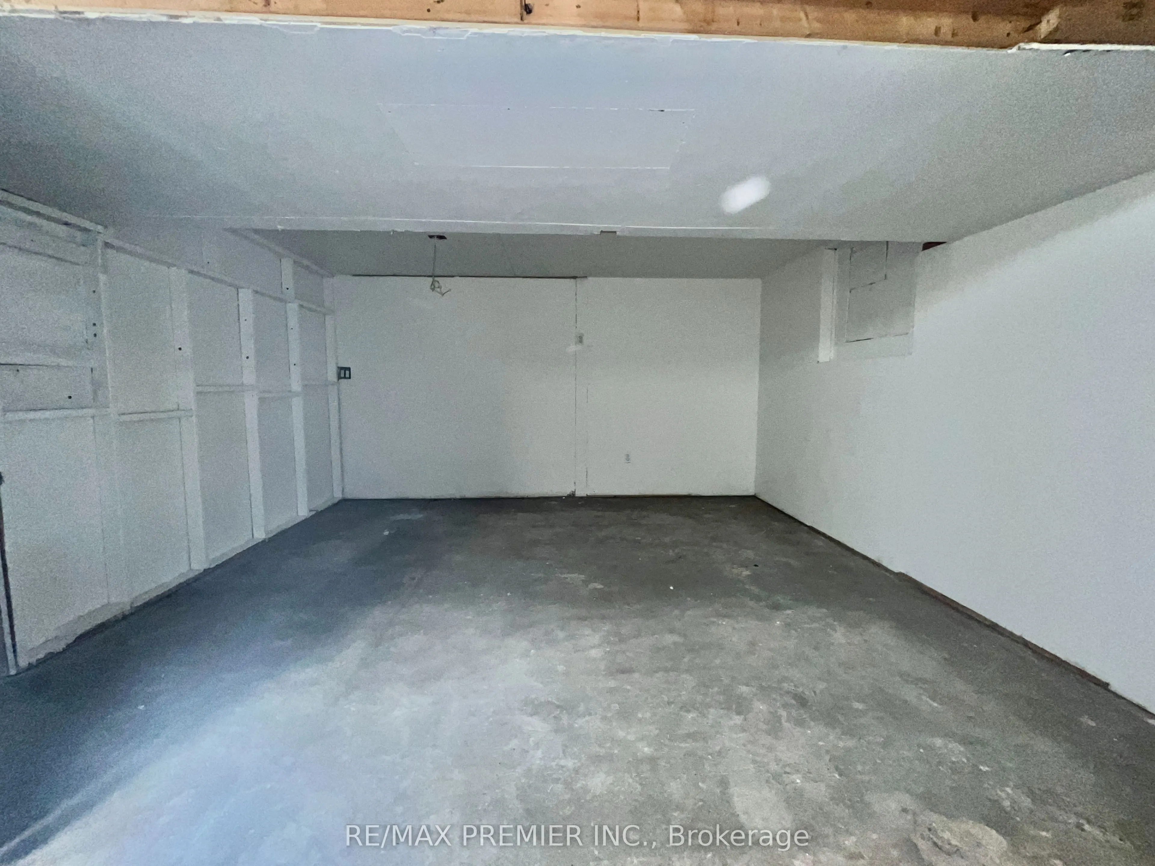 273 Peters Road