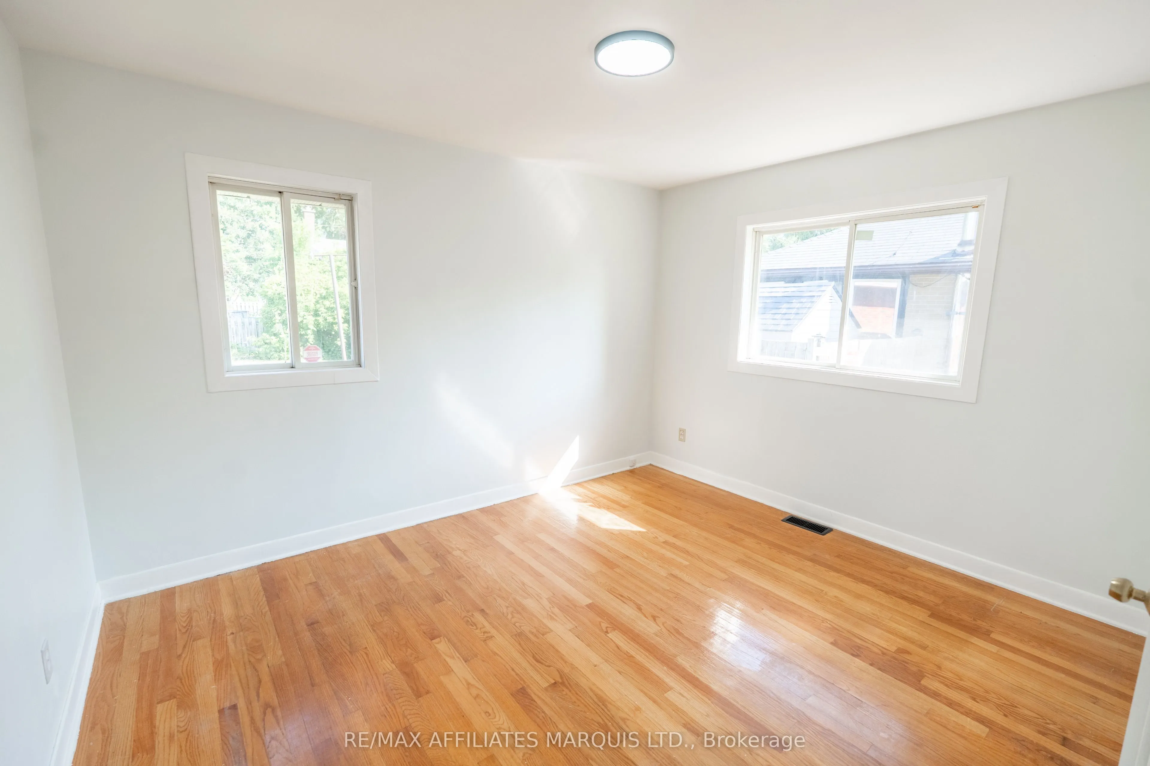 1203 Princess Street