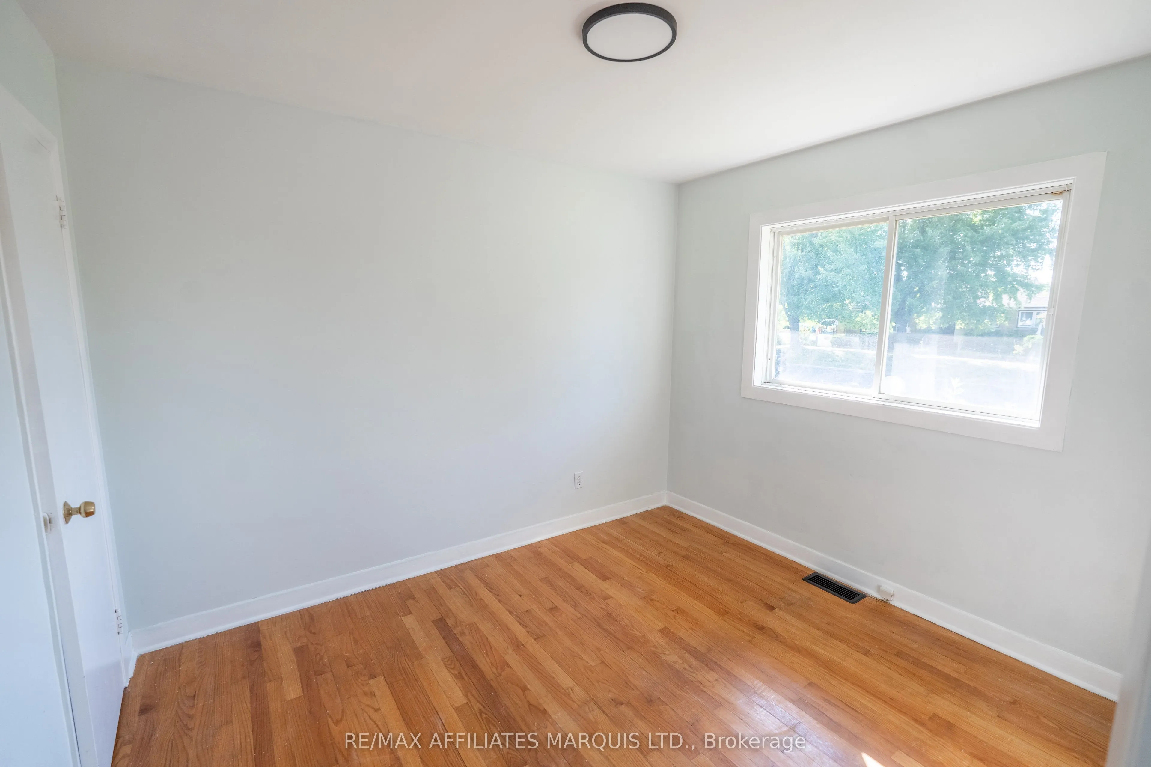 1203 Princess Street