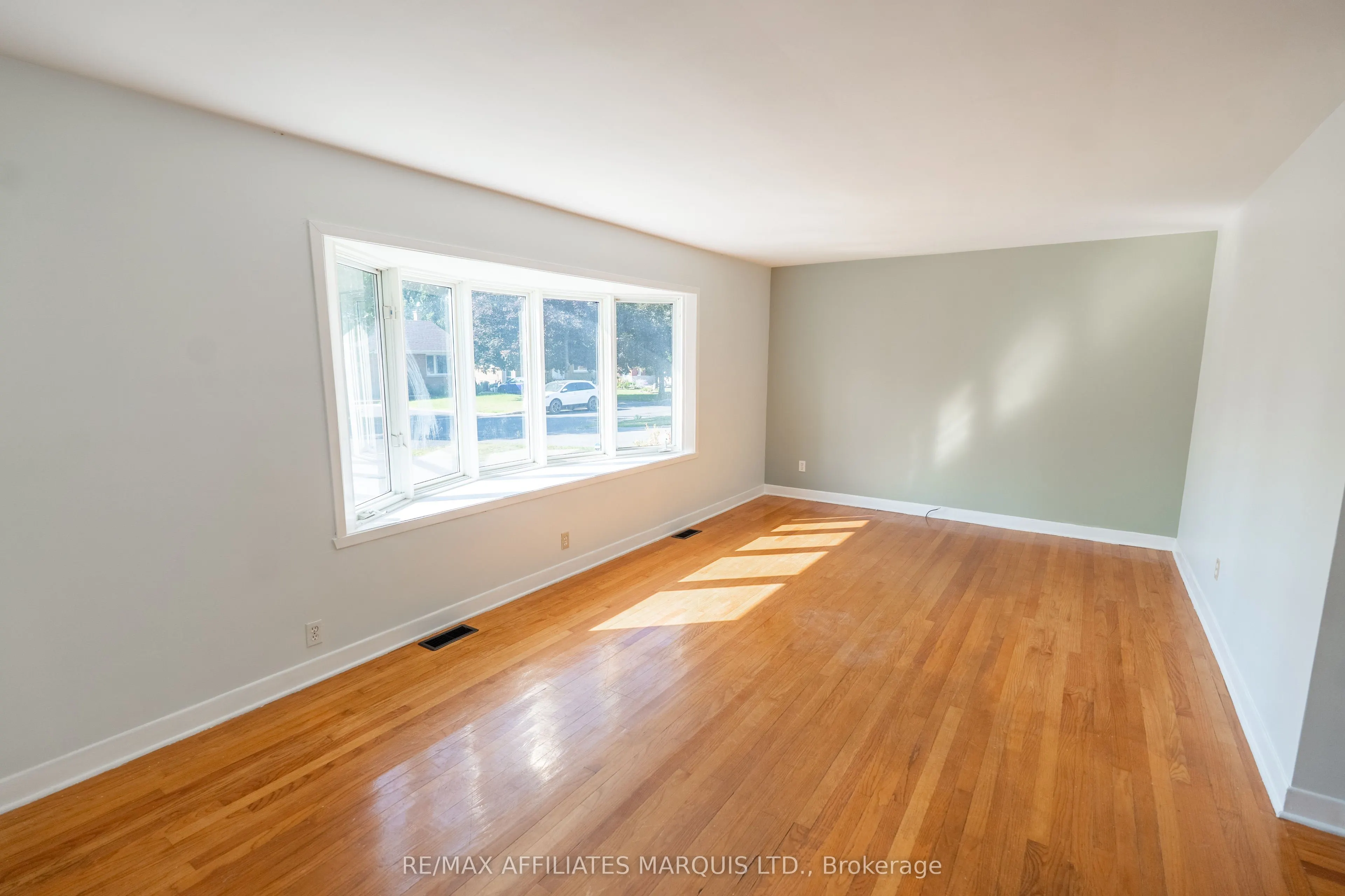 1203 Princess Street