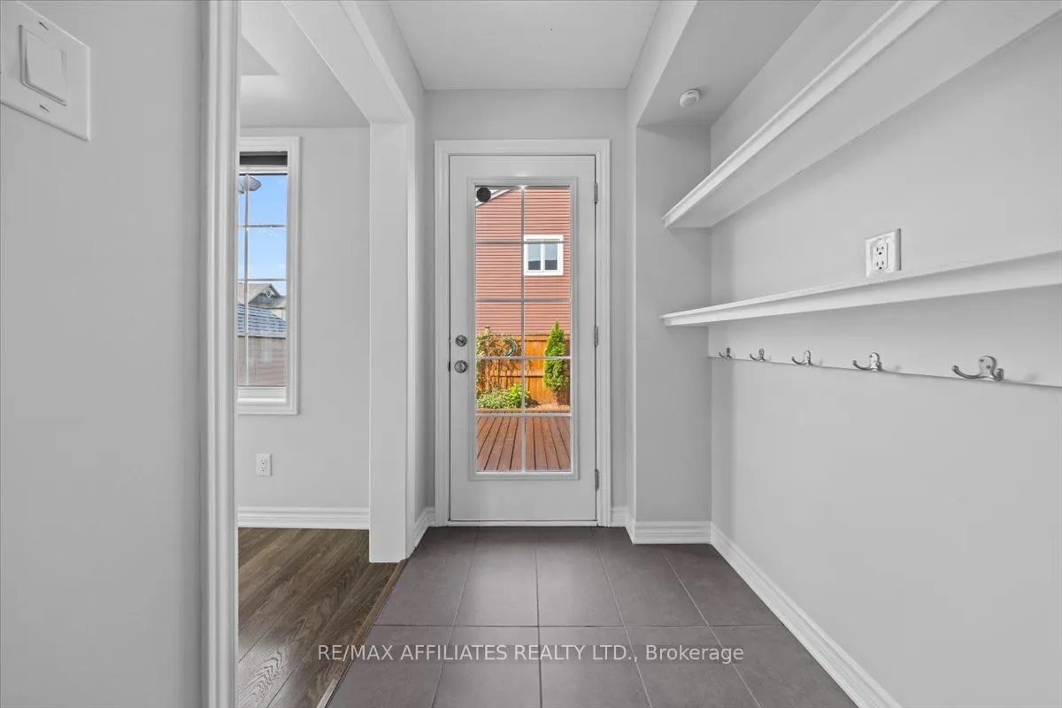 300 Sweetfern Crescent