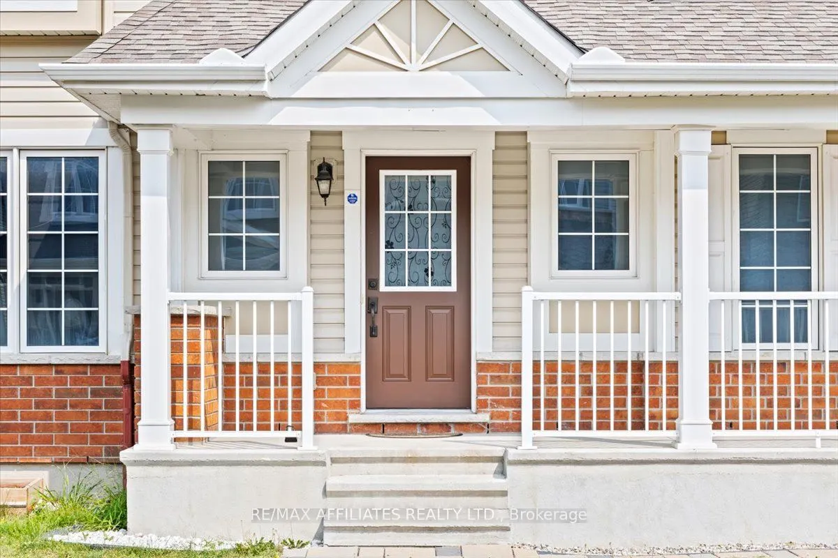 300 Sweetfern Crescent