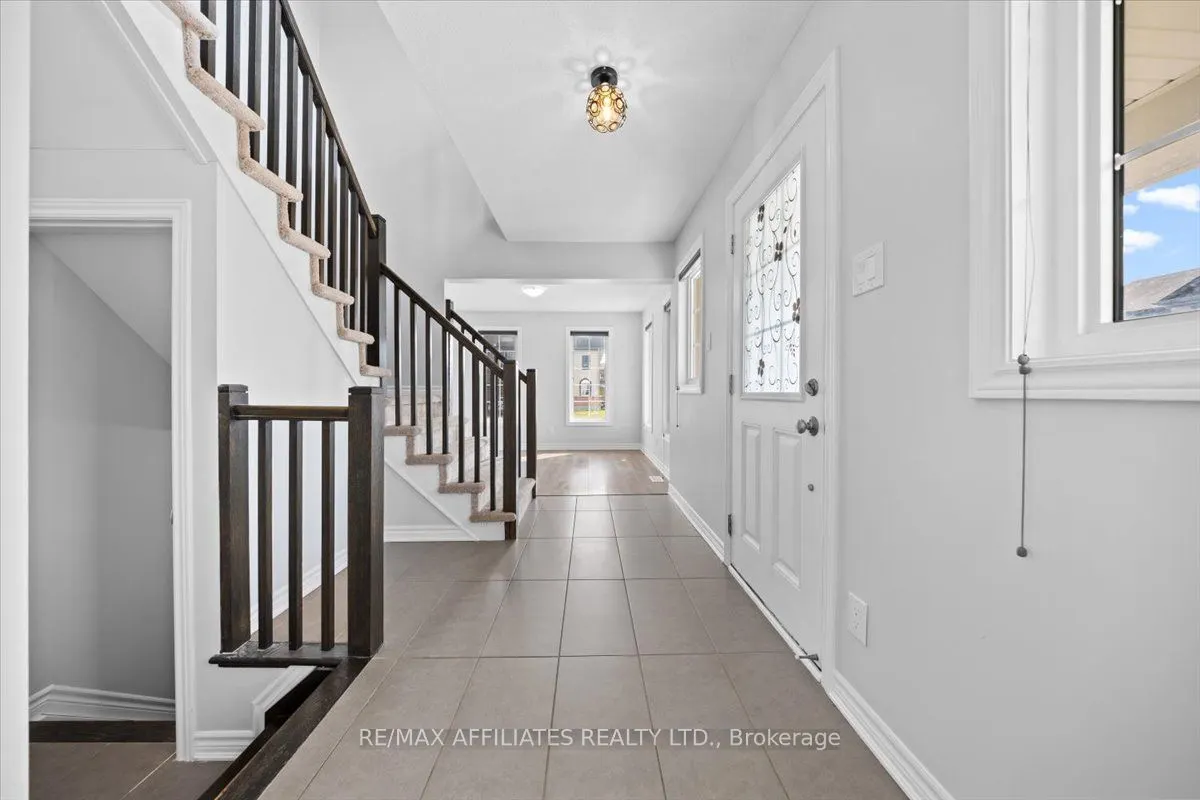 300 Sweetfern Crescent