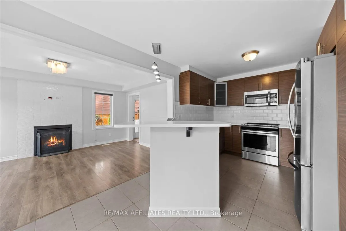 300 Sweetfern Crescent